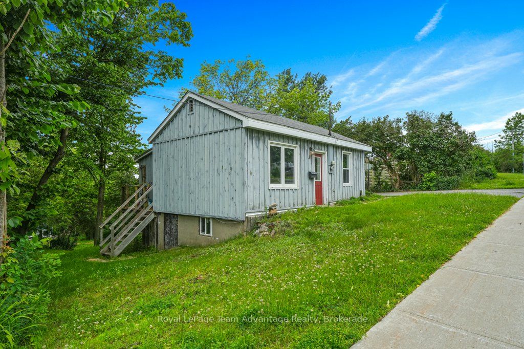 41 Emily Street Property Photo 1