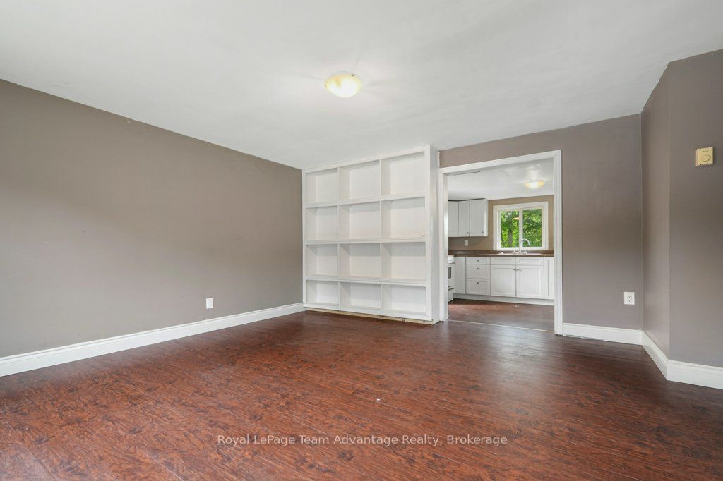 41 Emily Street Property Photo 11