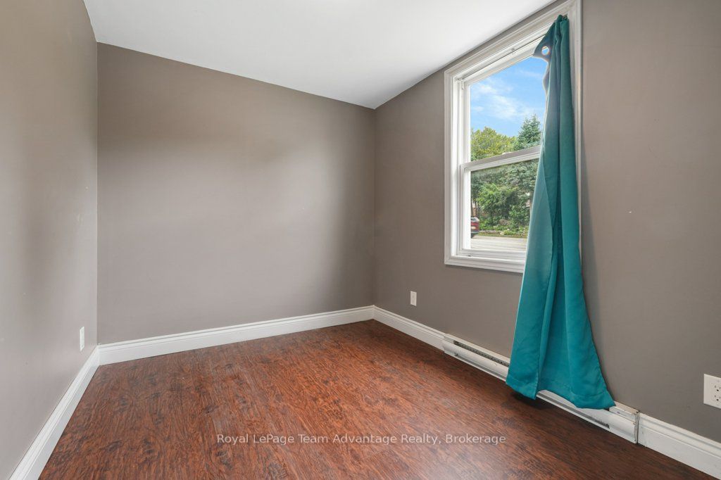 41 Emily Street Property Photo 13