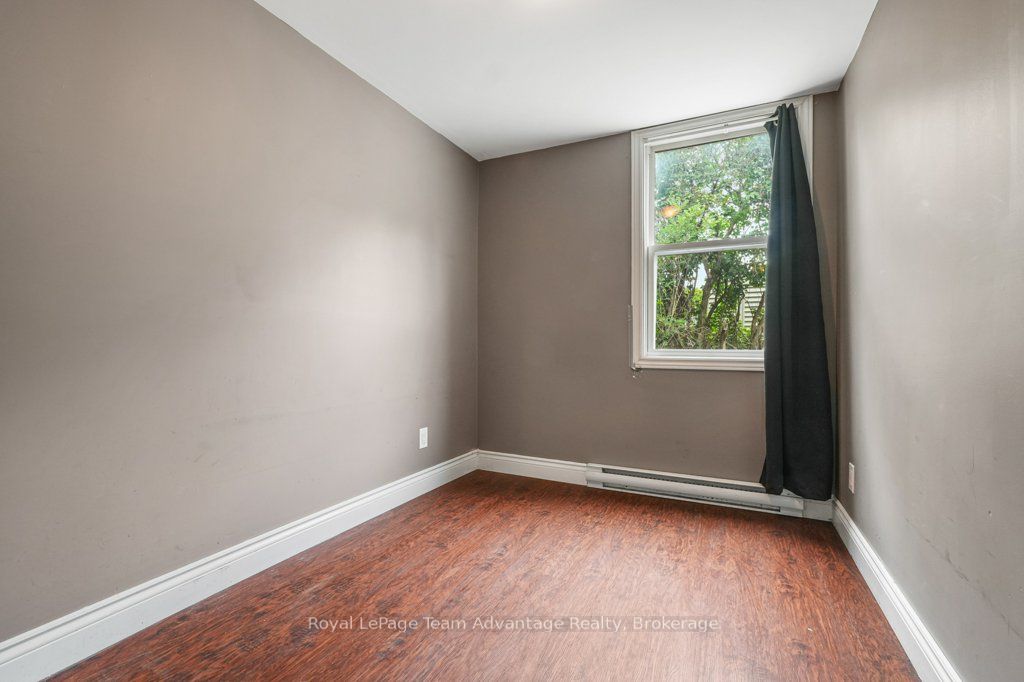 41 Emily Street Property Photo 15