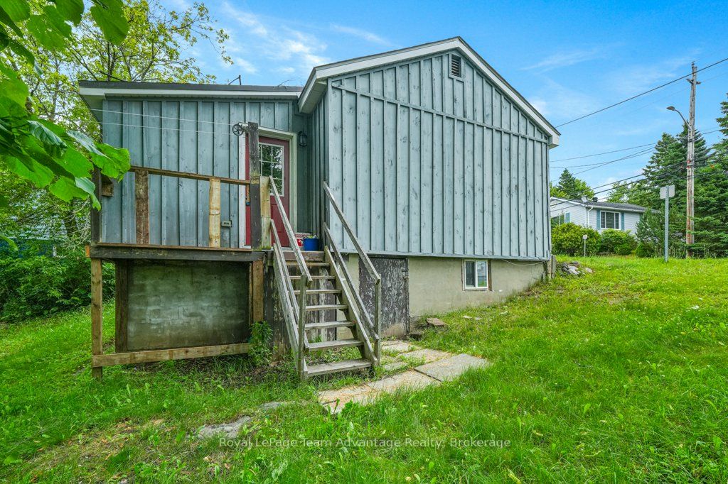 41 Emily Street Property Photo 19