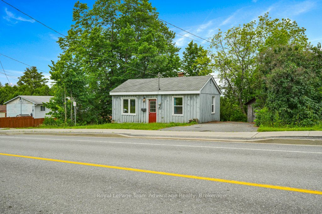 41 Emily Street Property Photo 31