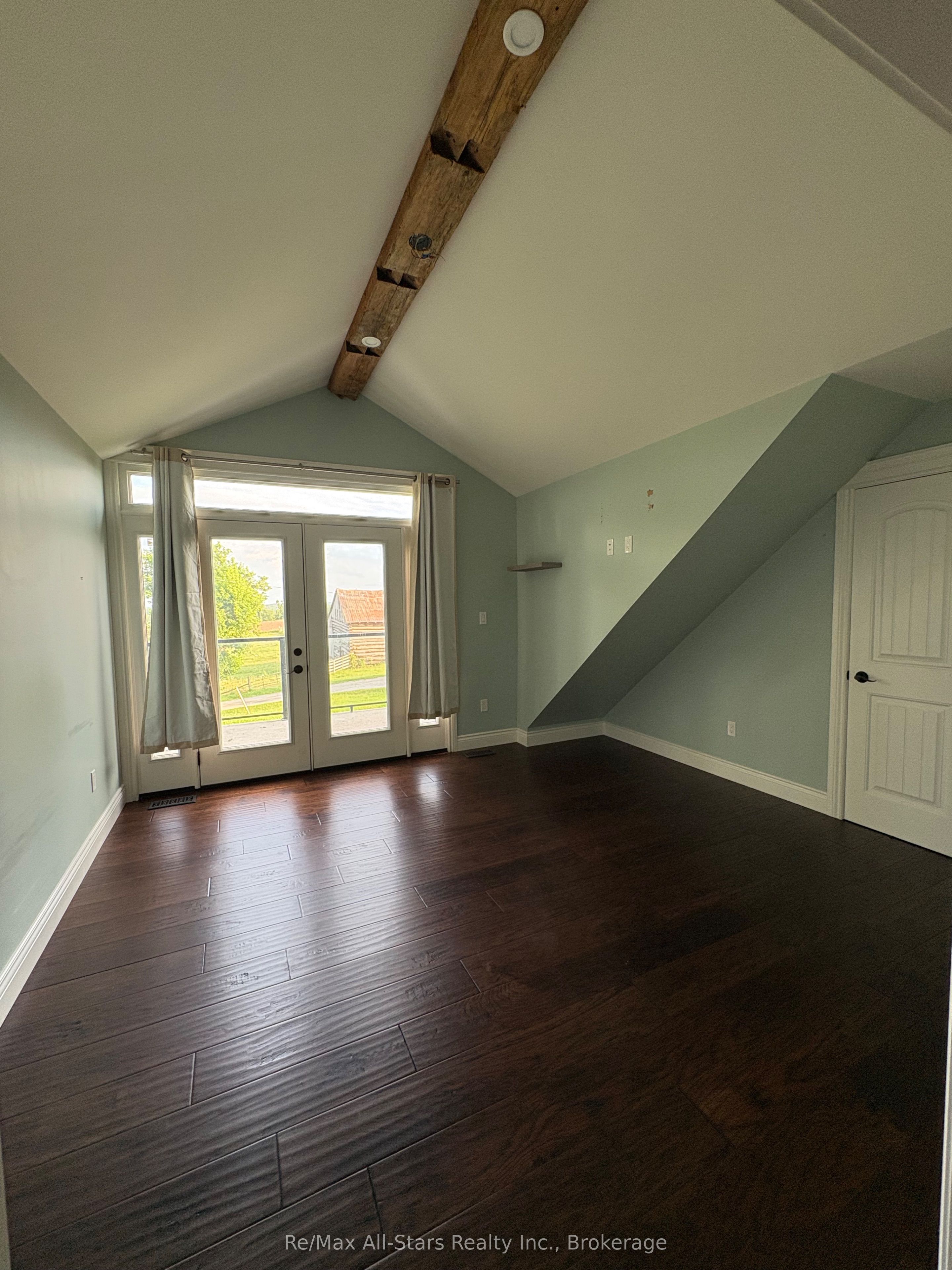 1185 Killarney Bay Road Property Photo 14