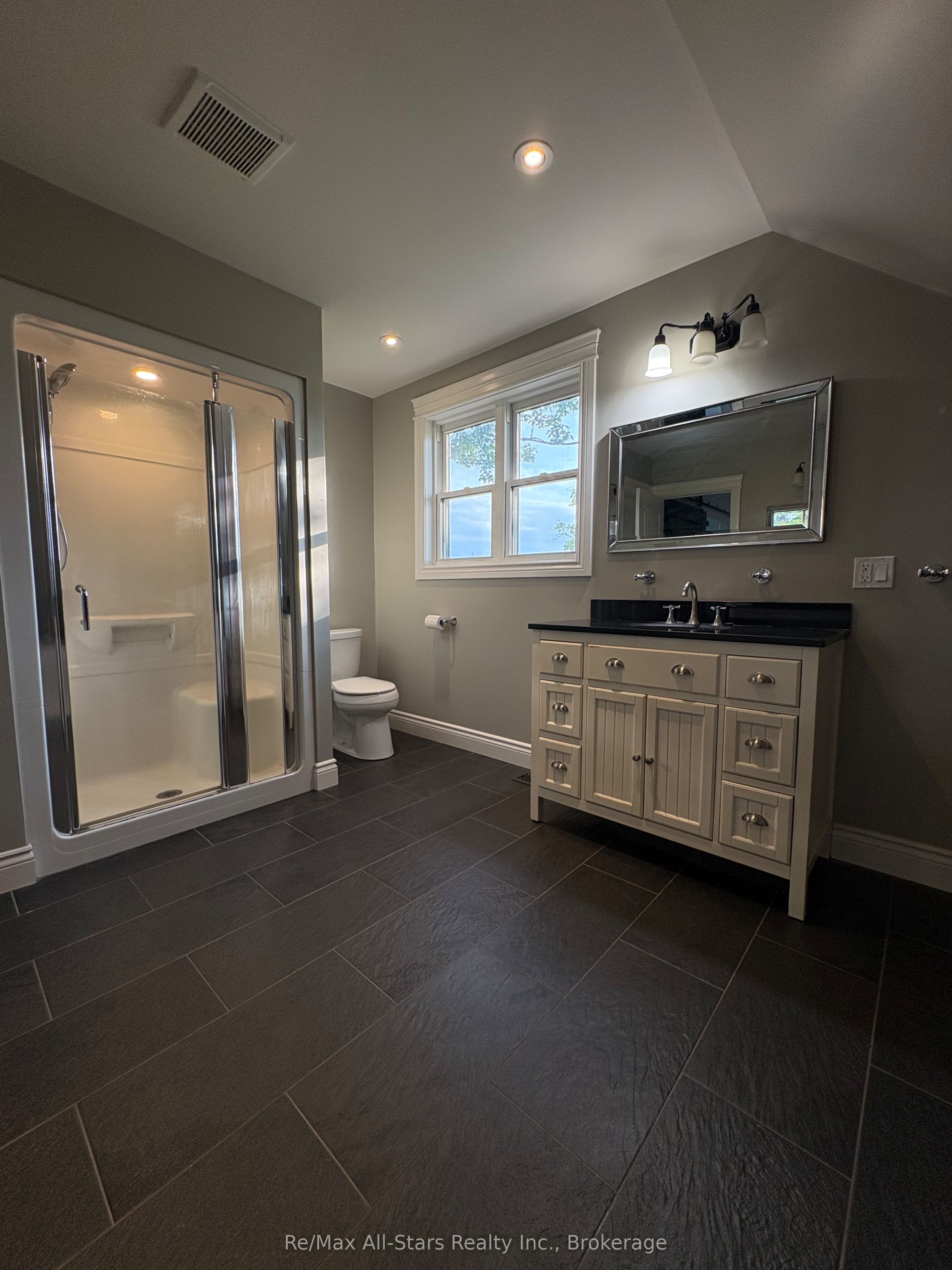 1185 Killarney Bay Road Property Photo 15