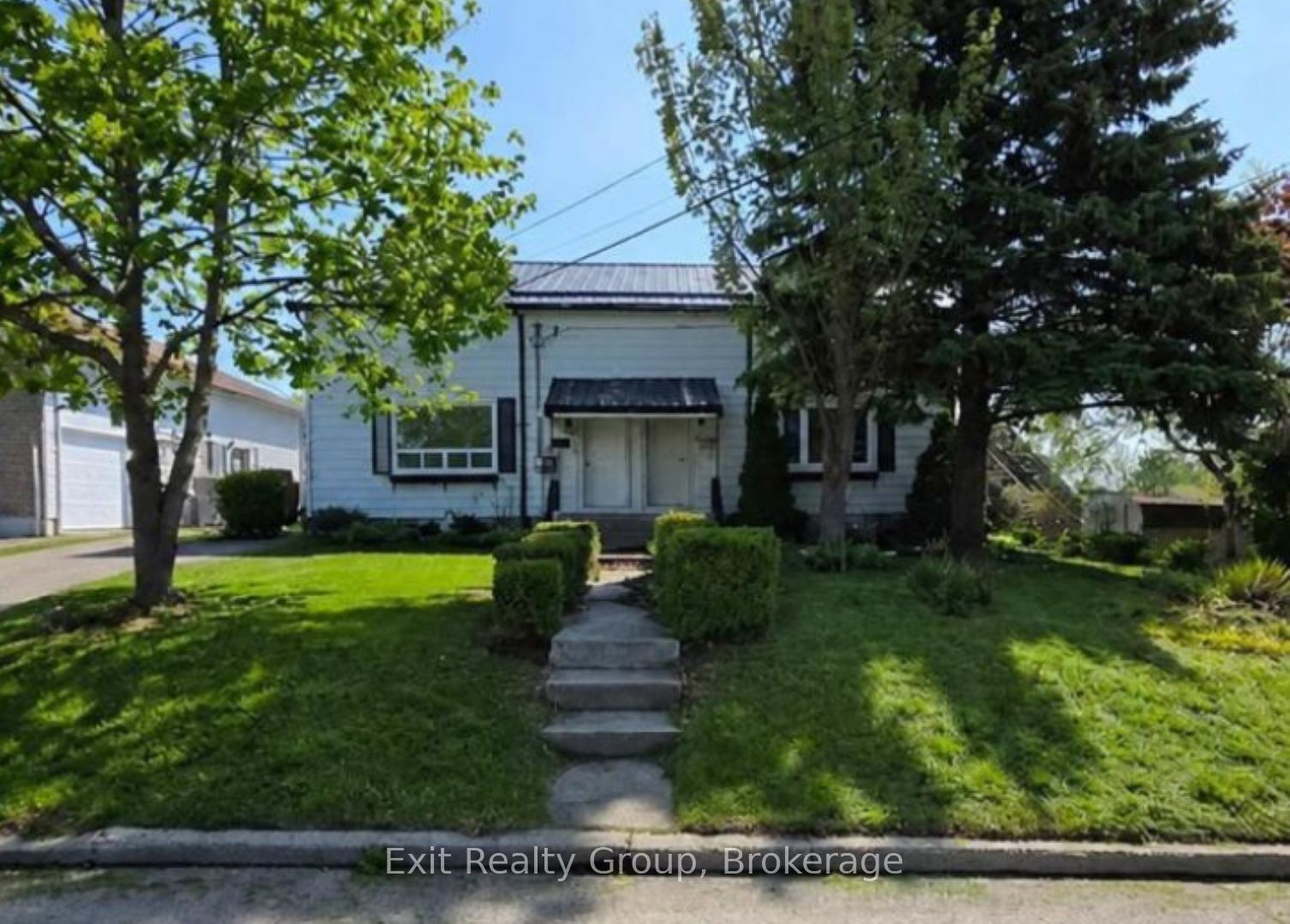 11 Flindall Street Property Photo 1