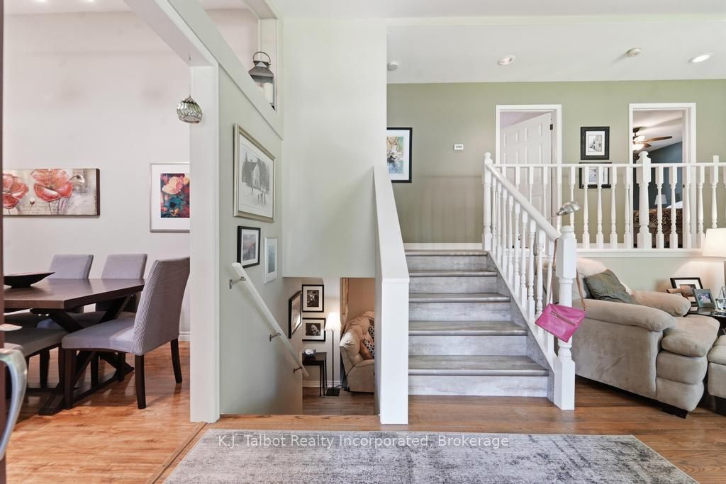6 David Street E Property Photo 5