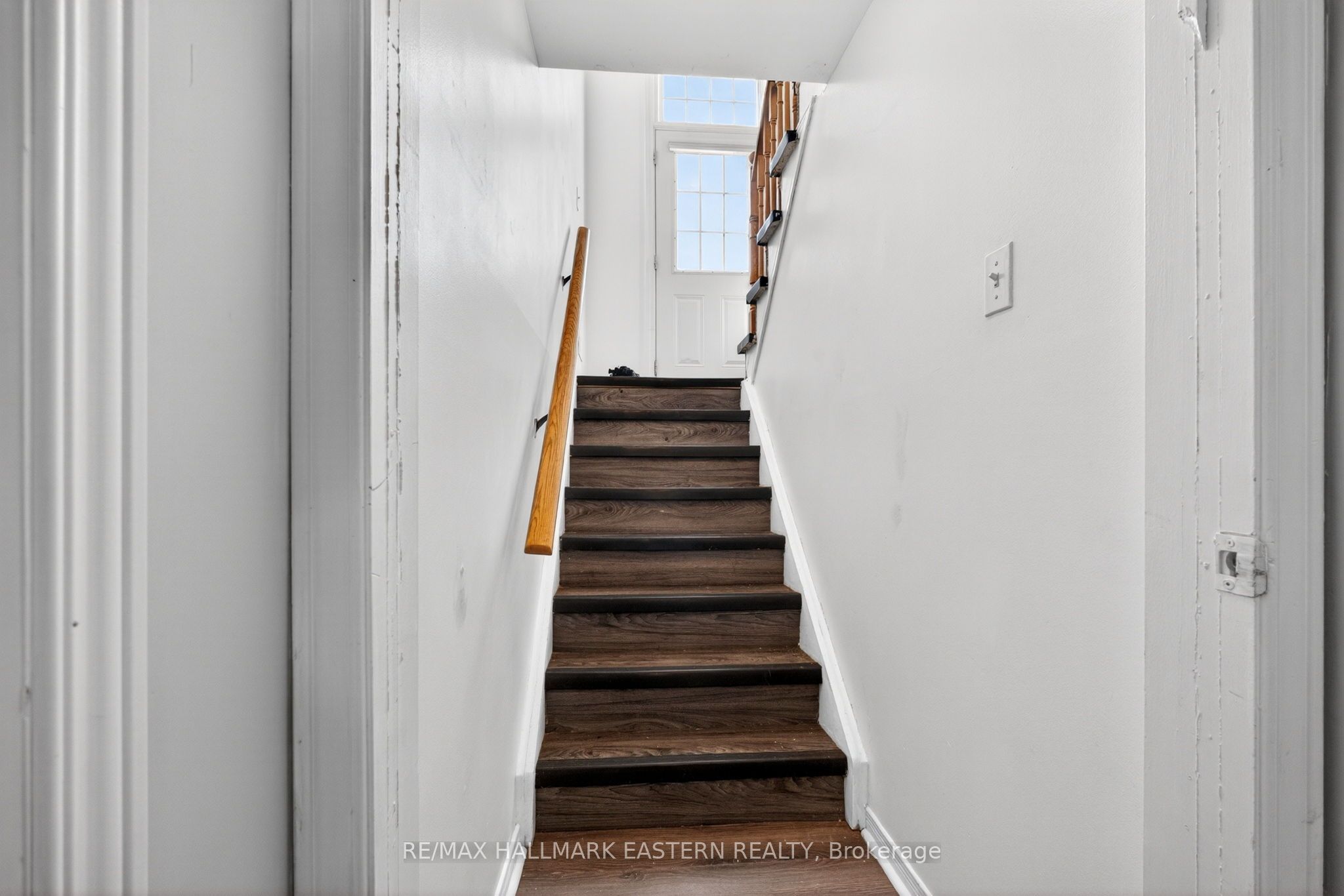 285 Towerhill Road Property Photo 10
