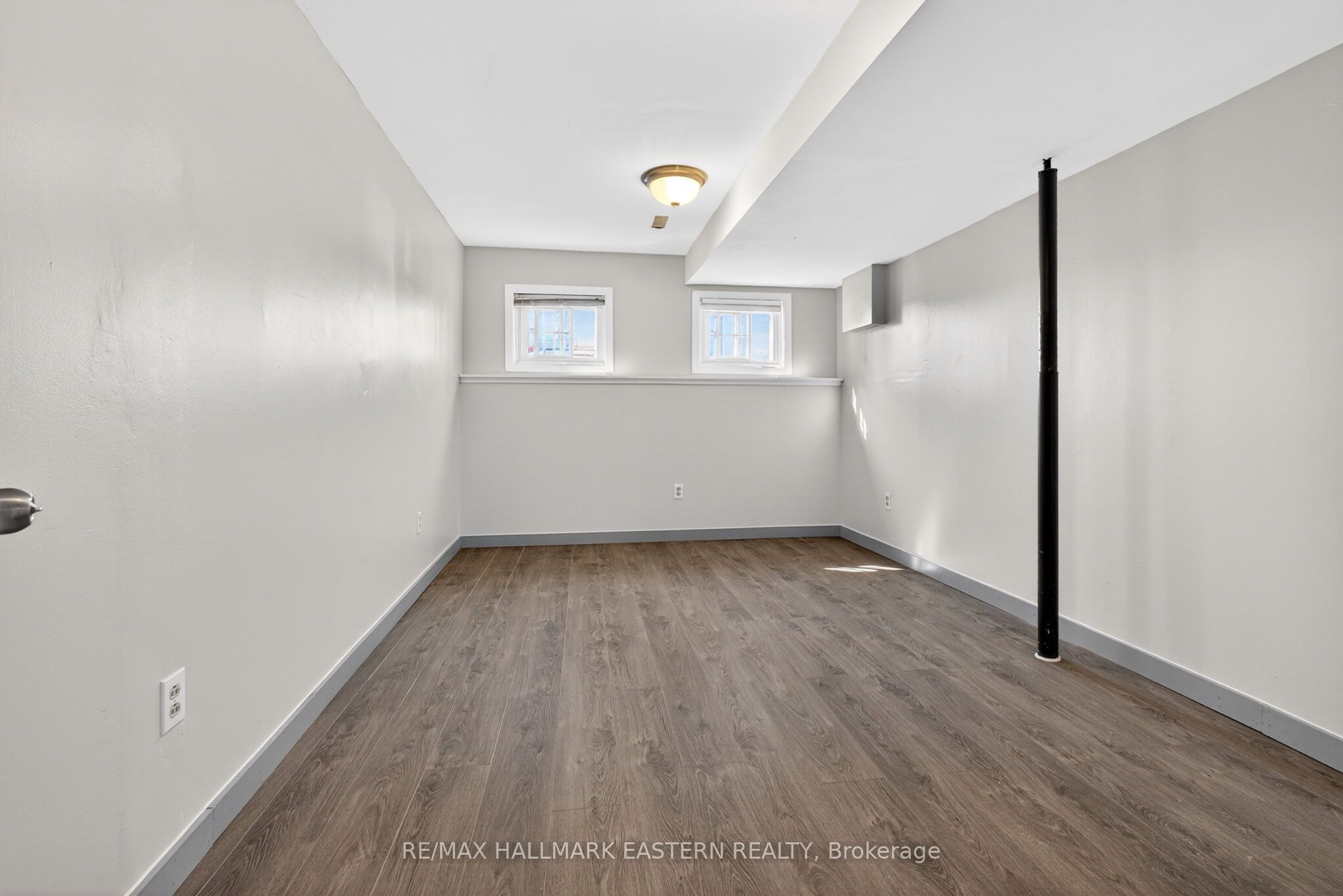 285 Towerhill Road Property Photo 11