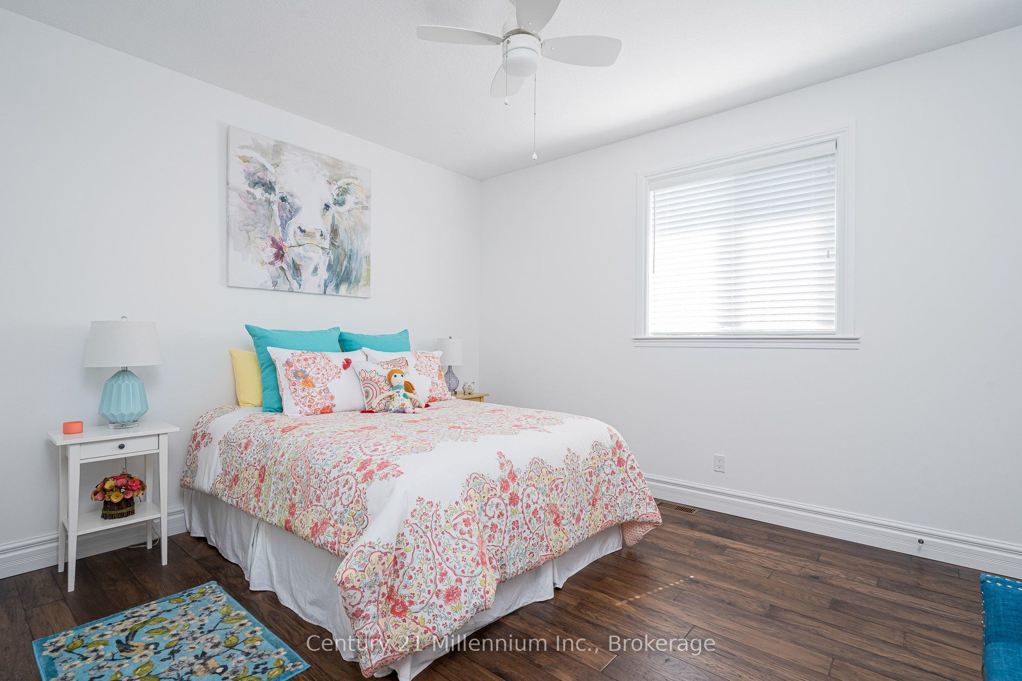 176 Cobble Beach Drive Property Photo 21