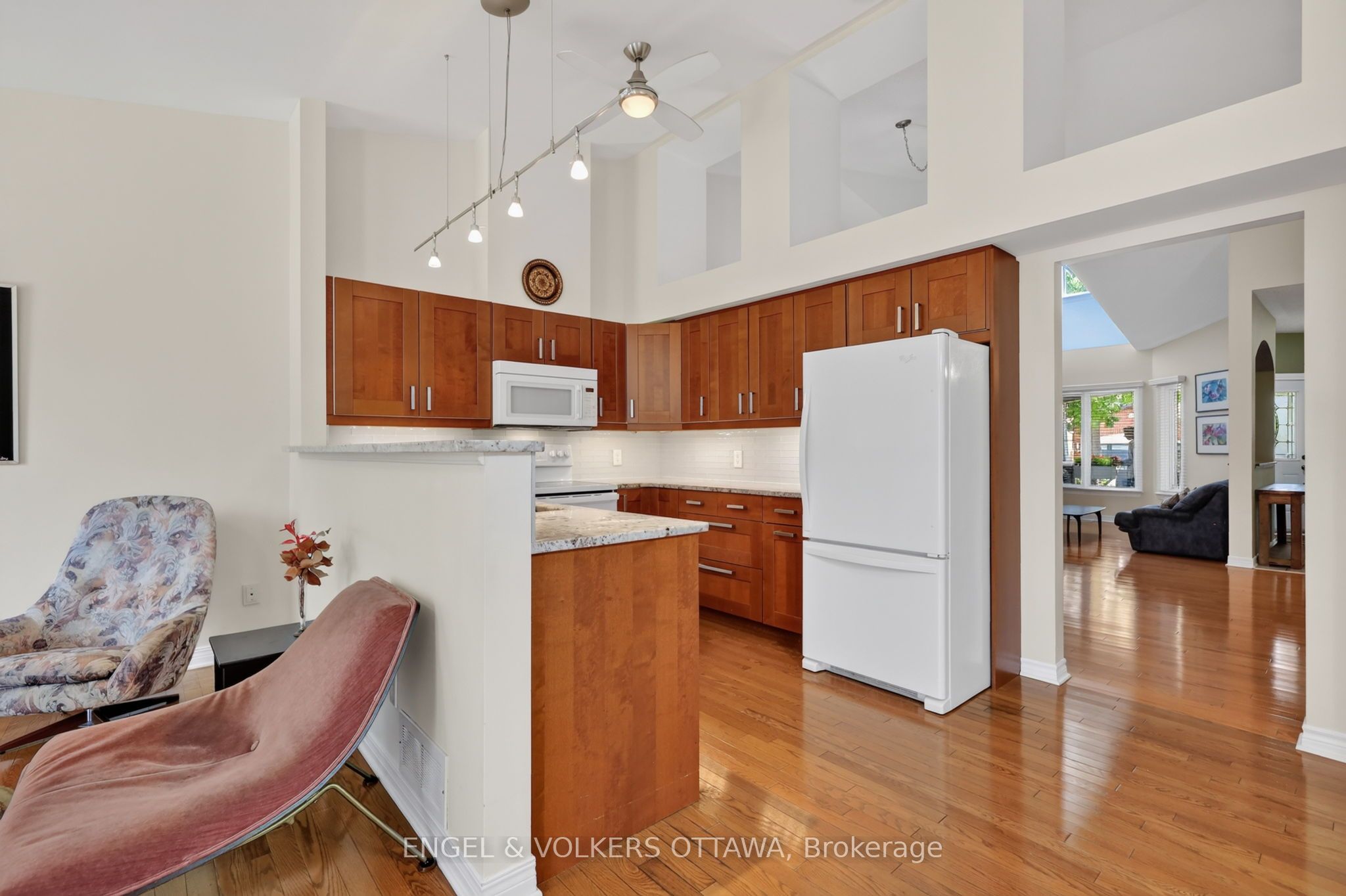 10 Waterthrush Crescent Property Photo 20