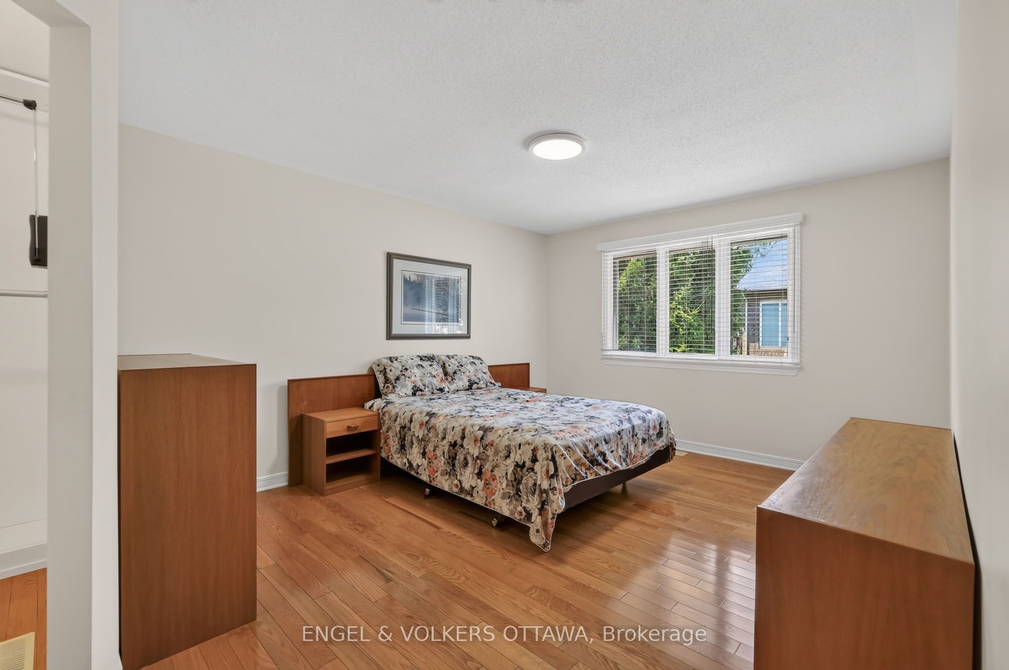 10 Waterthrush Crescent Property Photo 21