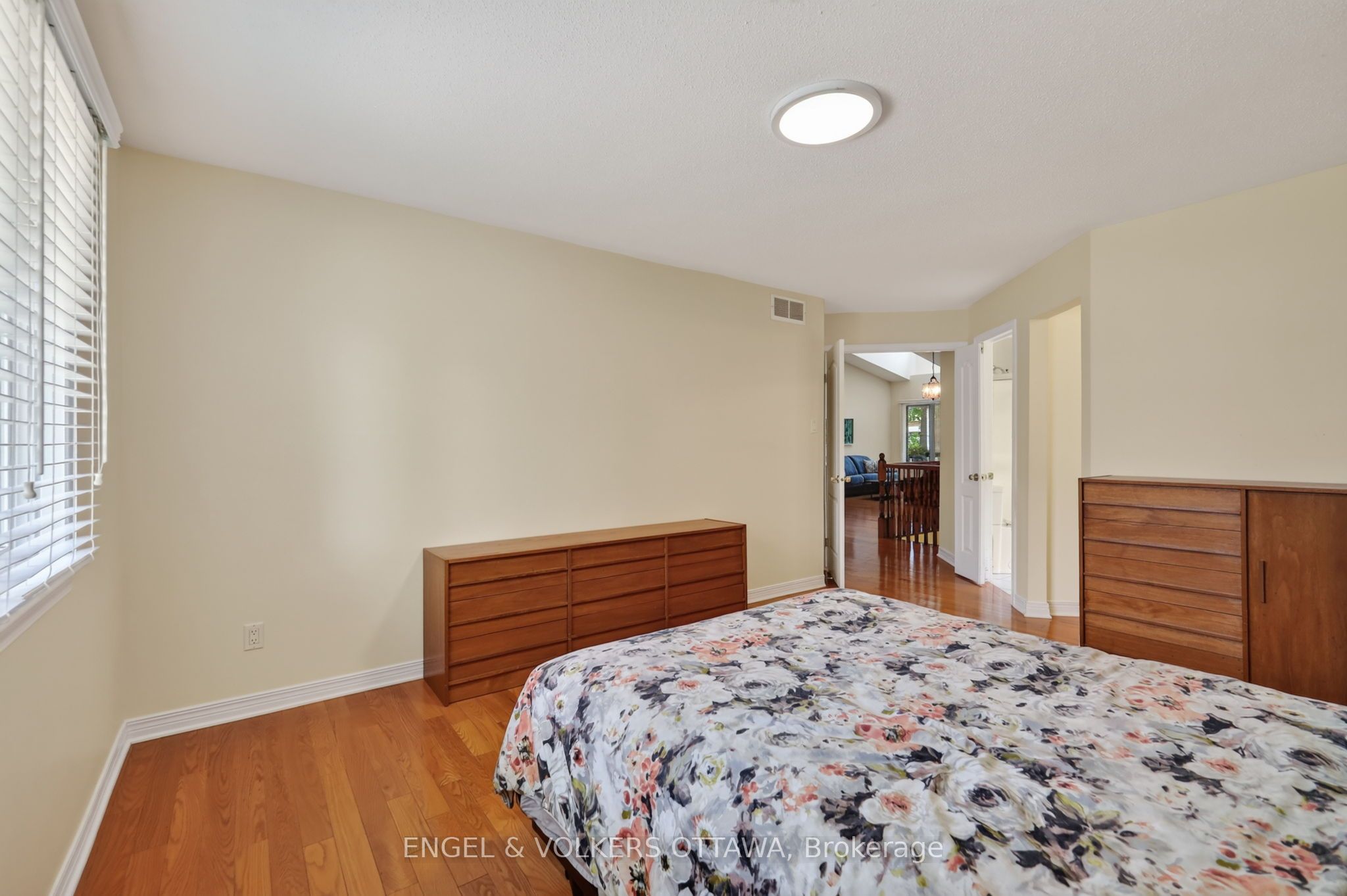 10 Waterthrush Crescent Property Photo 22