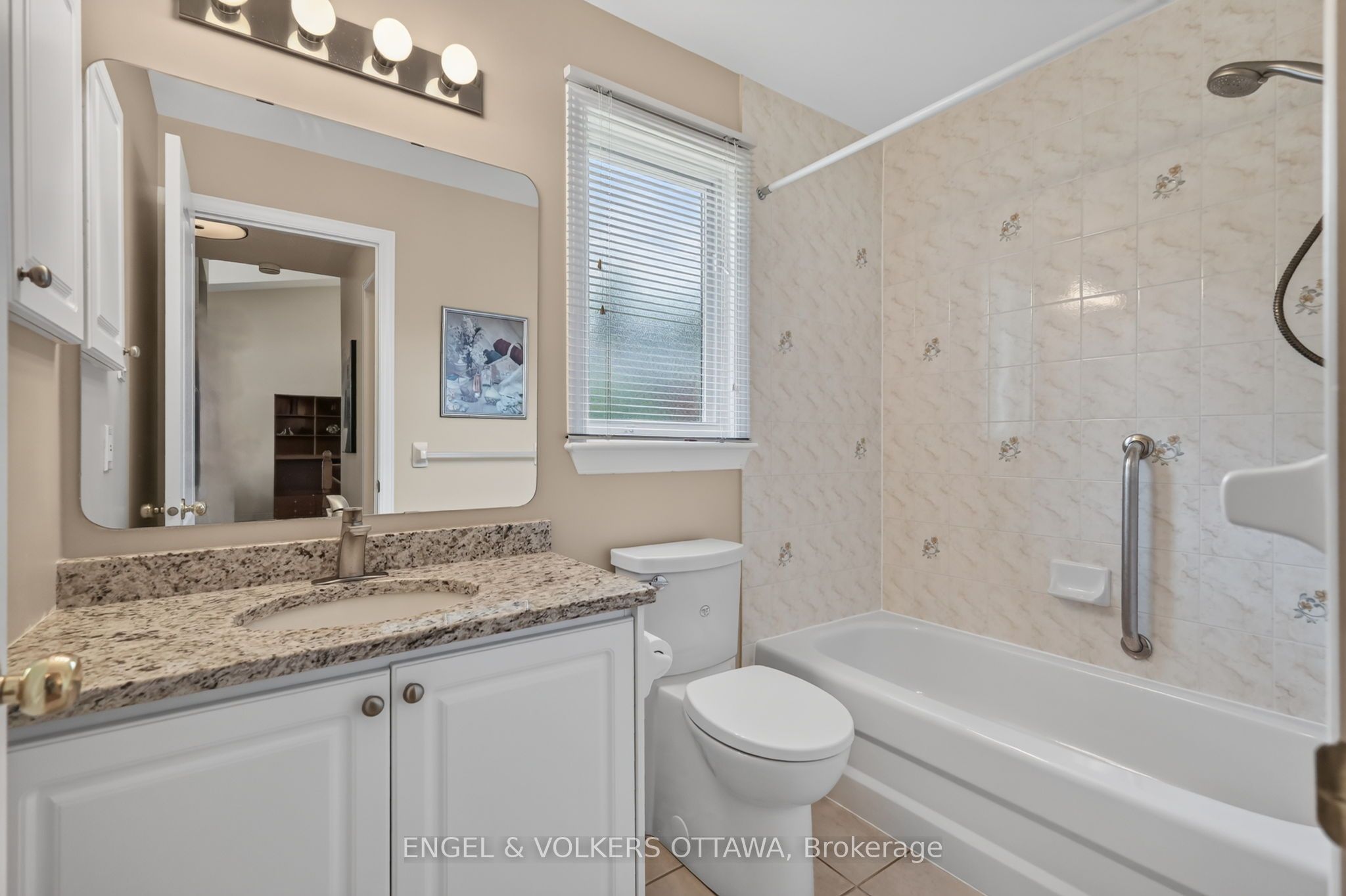10 Waterthrush Crescent Property Photo 28