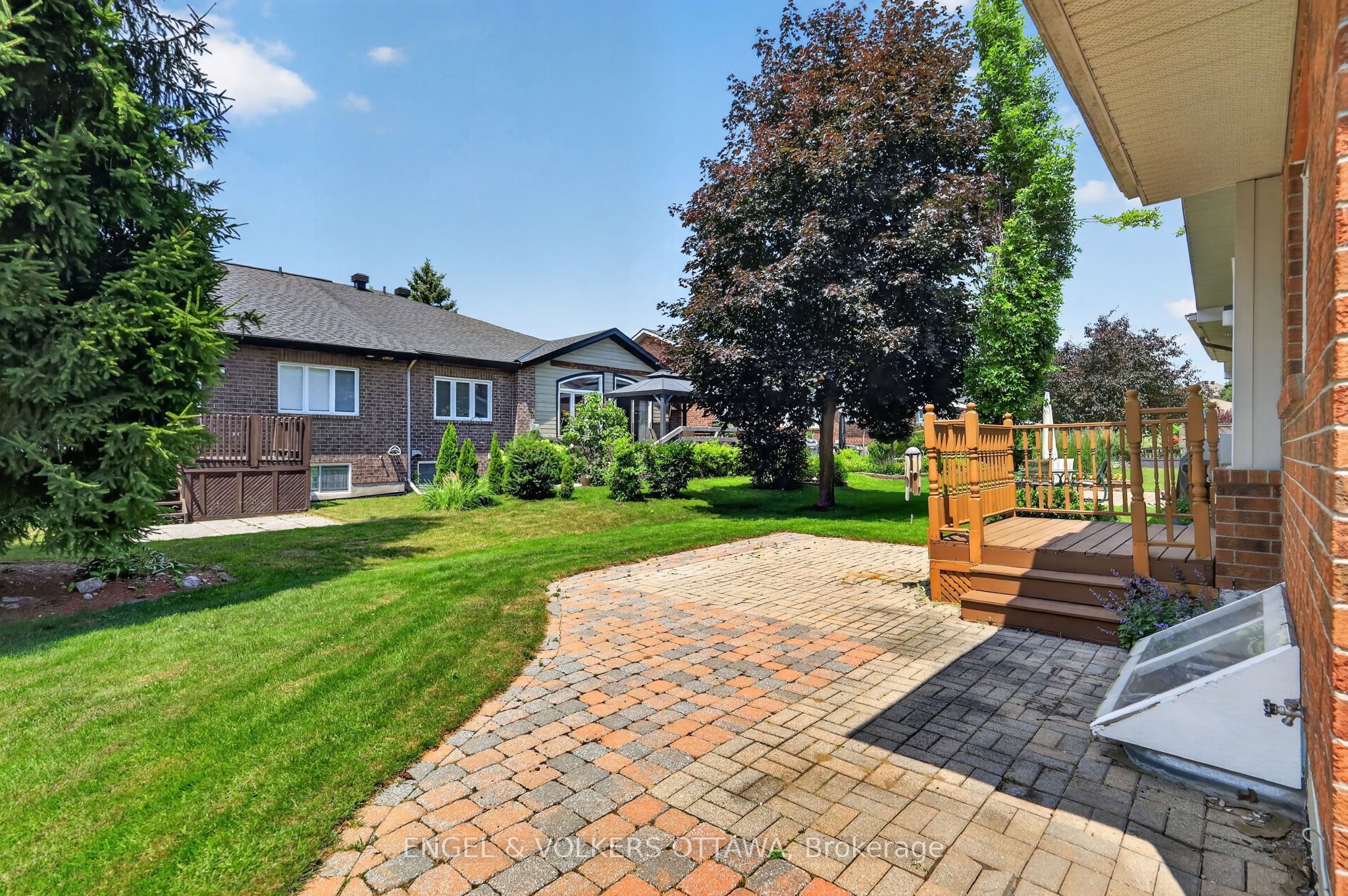 10 Waterthrush Crescent Property Photo 37