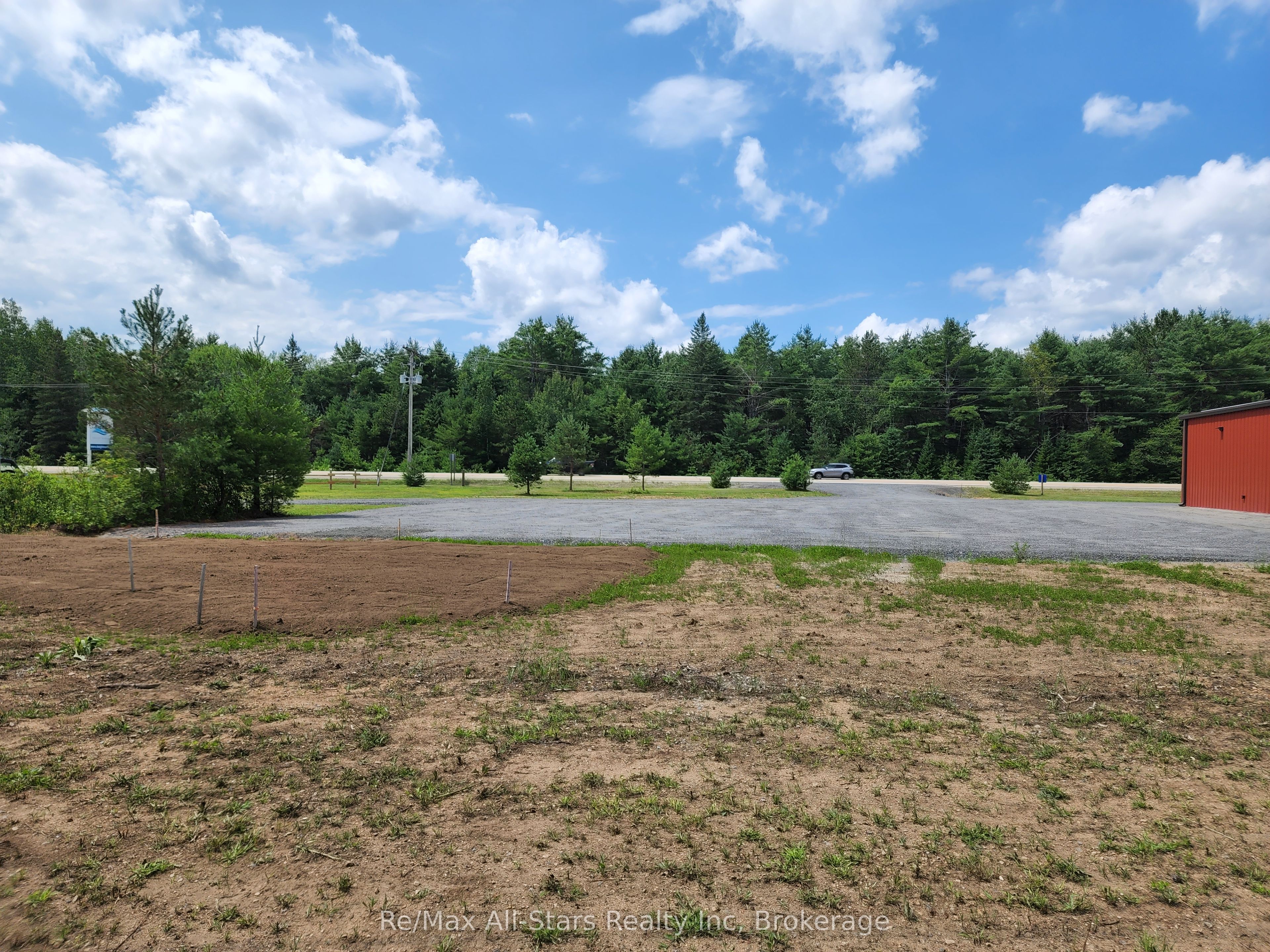 25754 35 Highway Property Photo 9