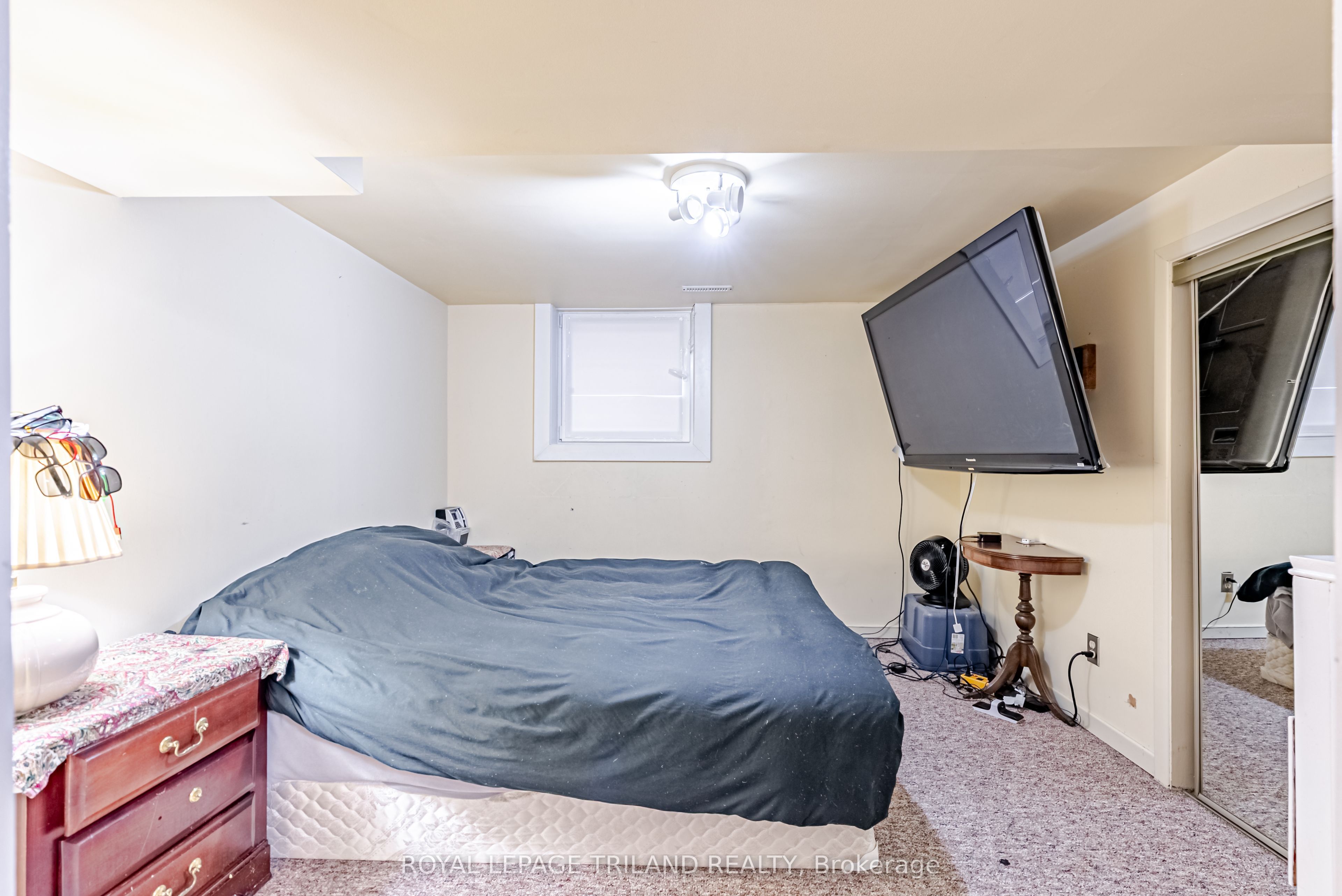 189 Huntington Crescent Property Photo 30