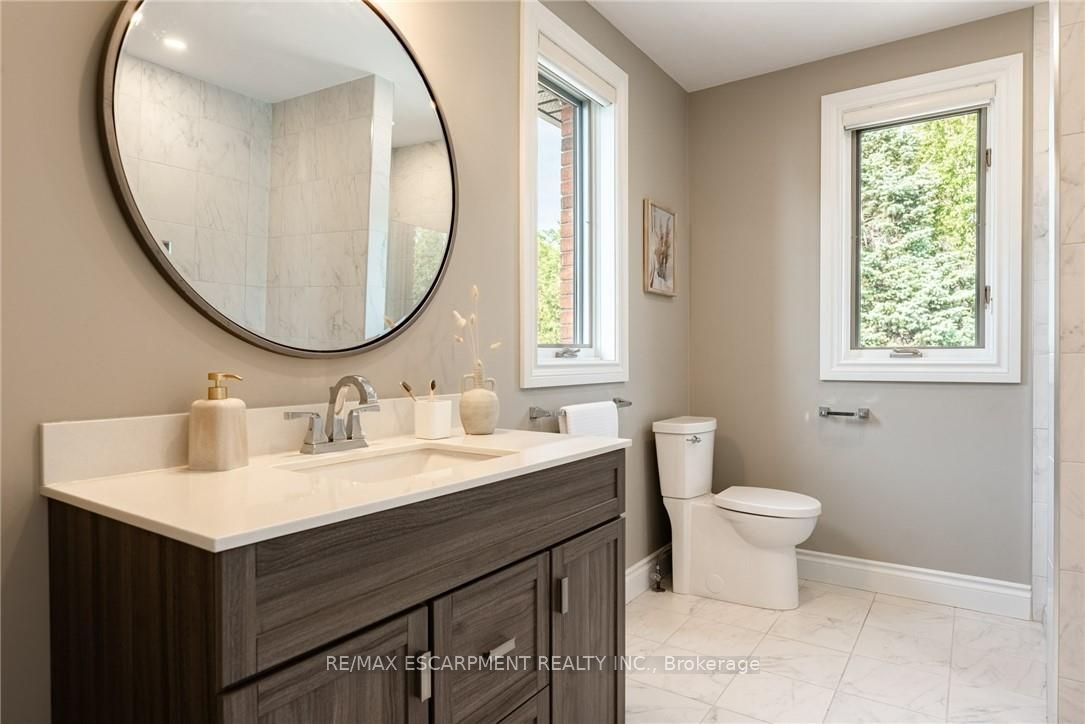 17 Lochside Drive Property Photo 44