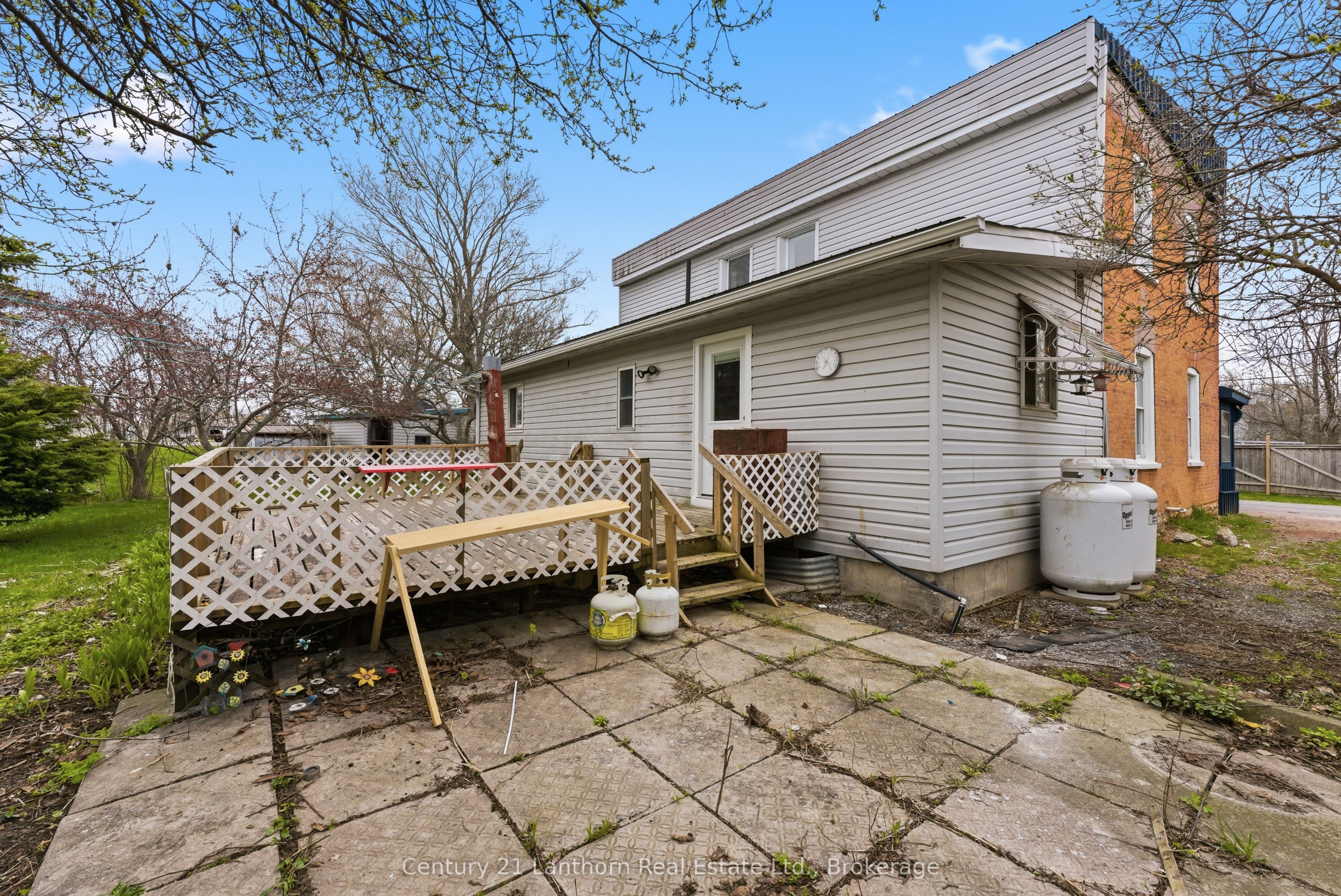 16 Store Street Property Photo 47