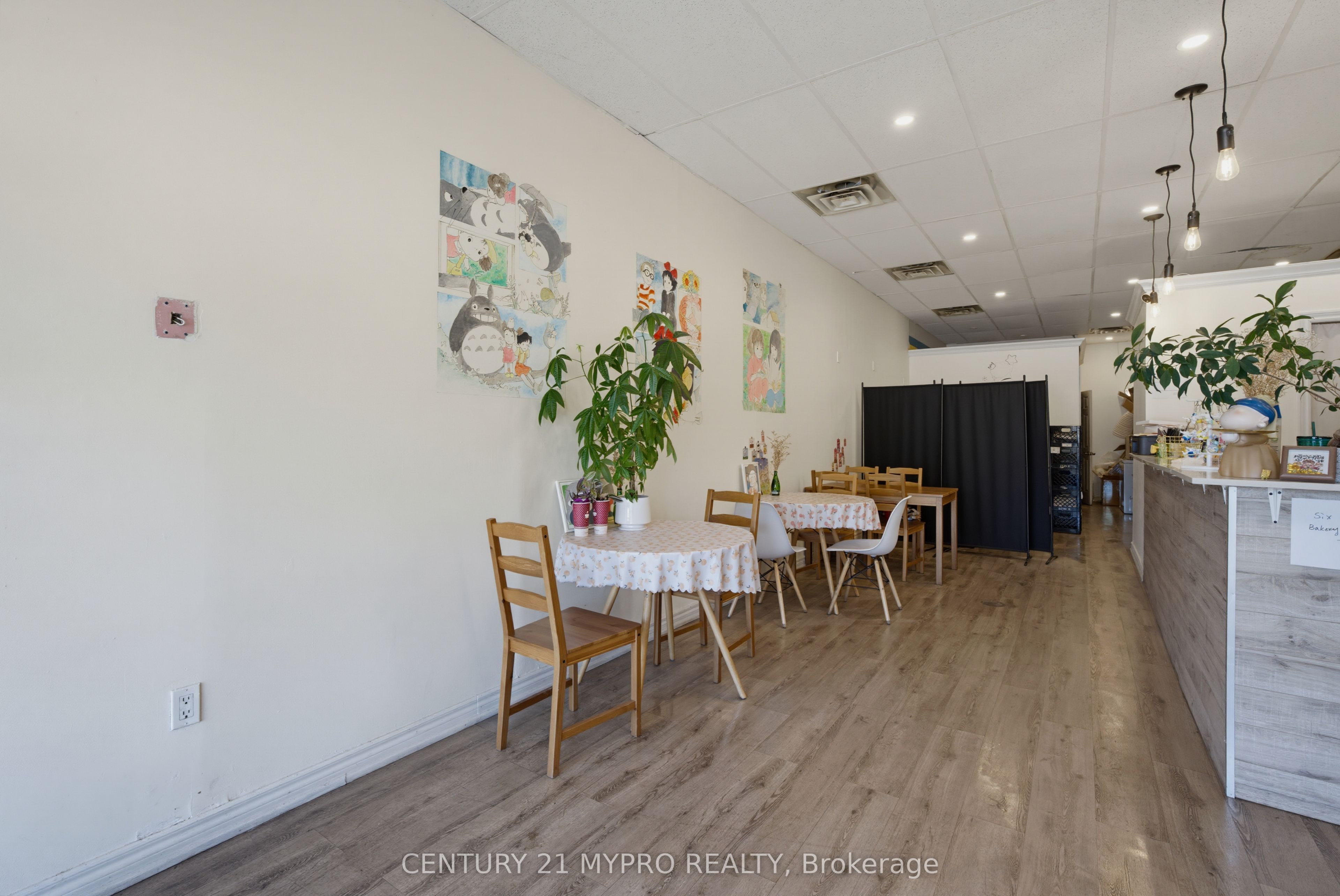 276 Wharncliffe Road N 5 Property Photo 10
