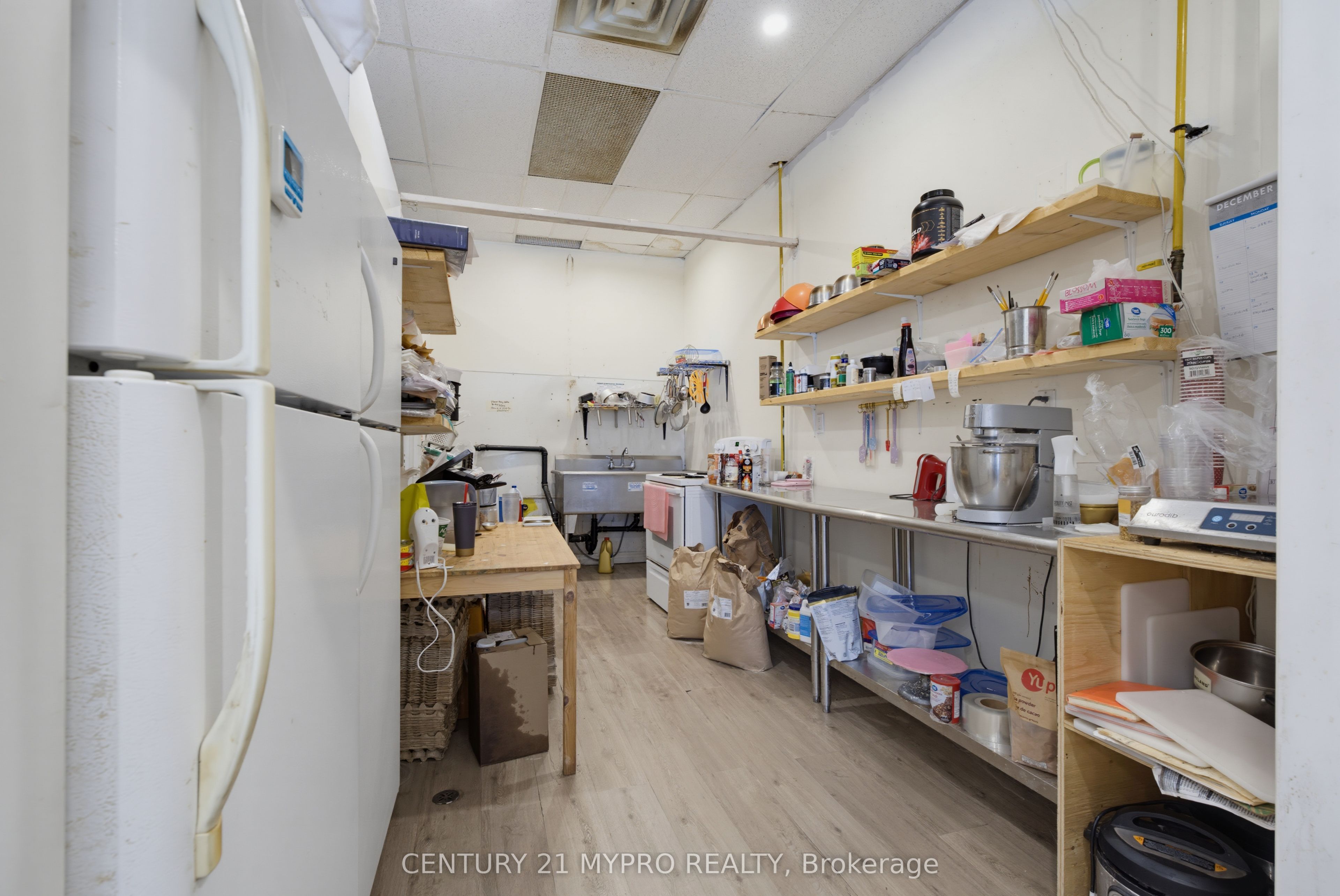 276 Wharncliffe Road N 5 Property Photo 13