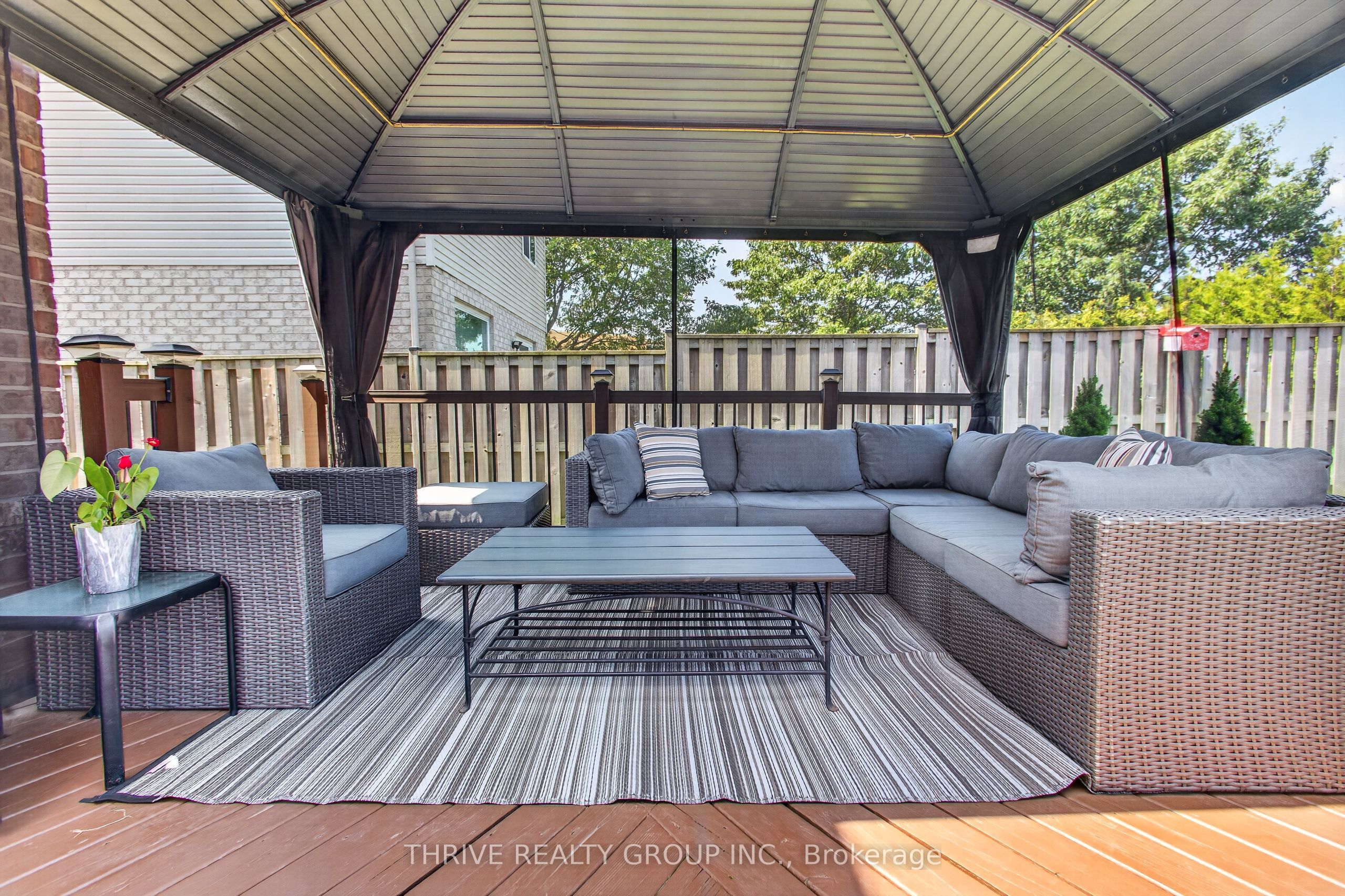66 Peach Tree Boulevard Property Photo 8