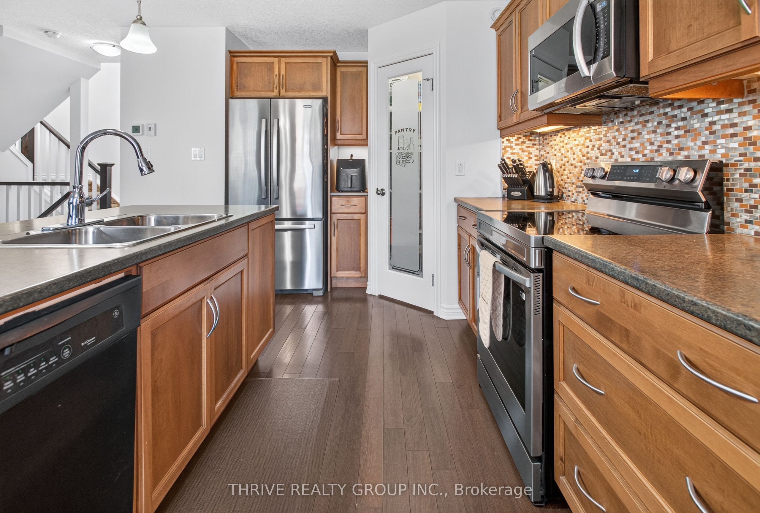 66 Peach Tree Boulevard Property Photo 12