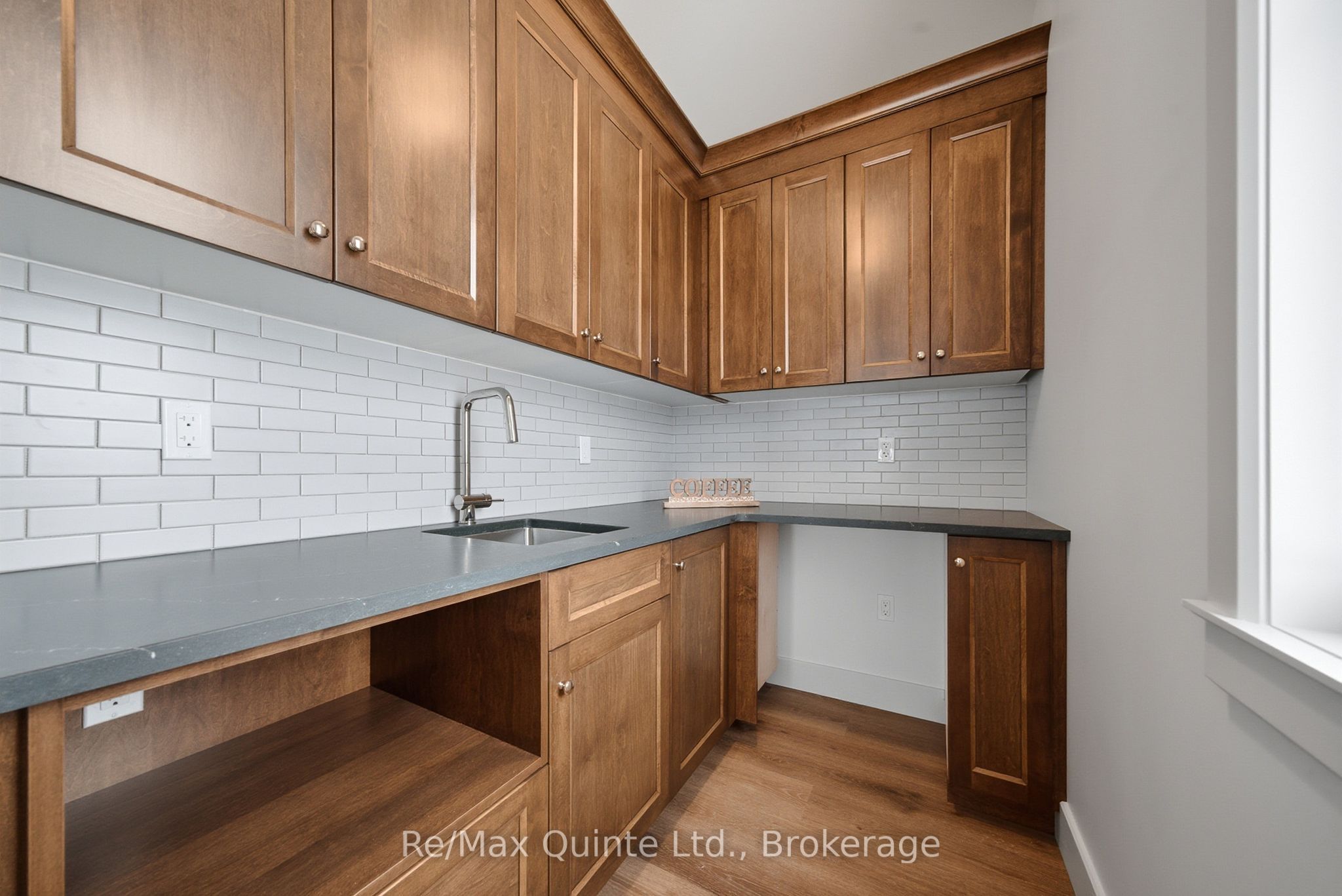 2501 Harmony Road Property Photo 13