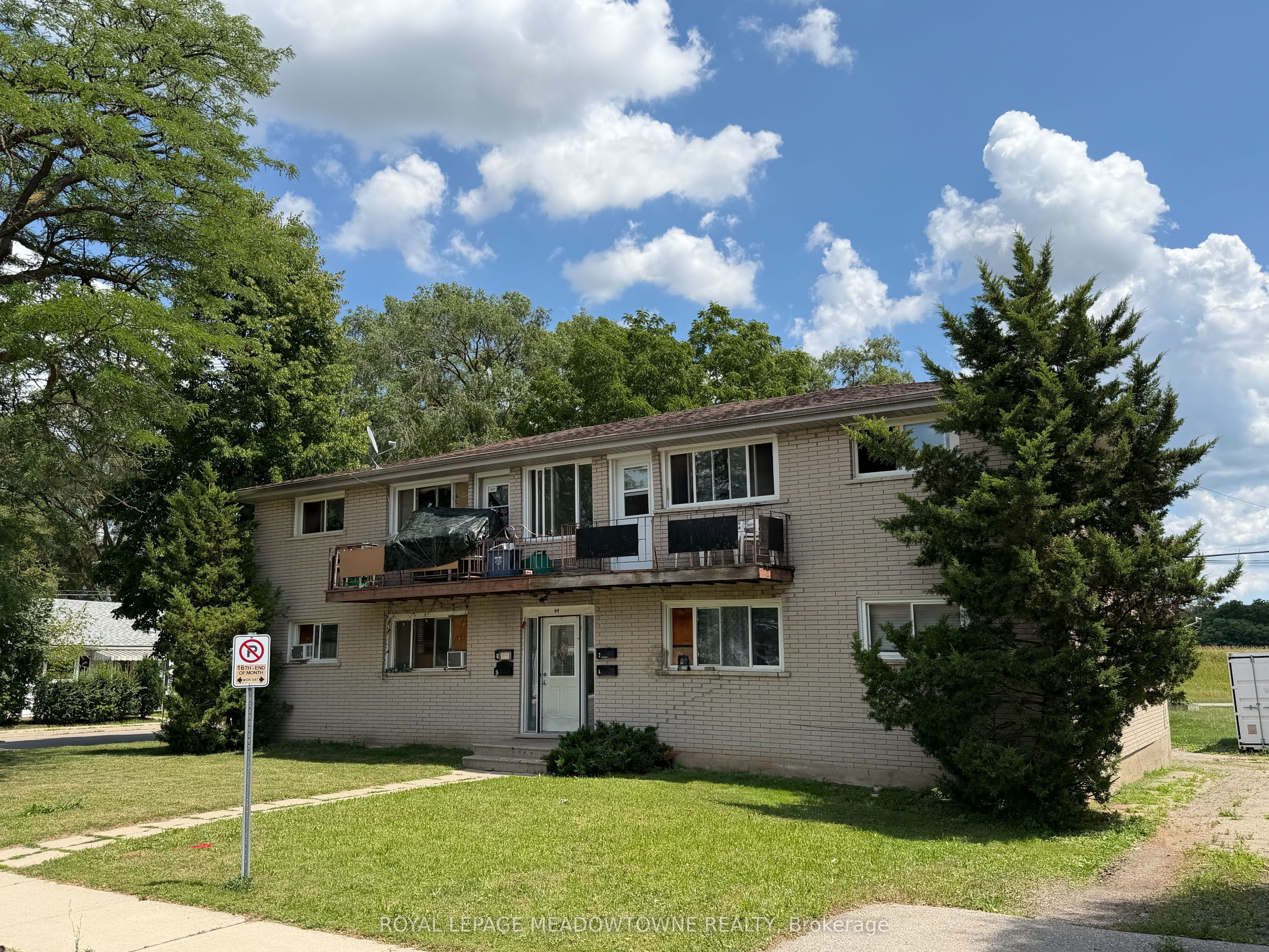 94 Sixth Avenue Property Photo 3