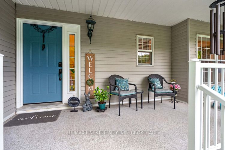 2038 Valleyview Drive Property Photo 4