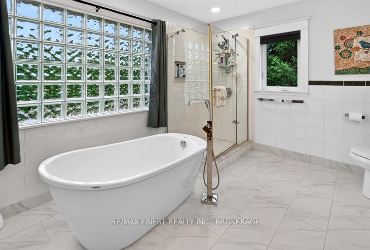 2038 Valleyview Drive Property Photo 32
