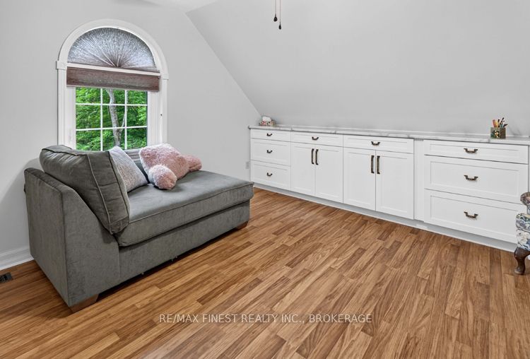 2038 Valleyview Drive Property Photo 41