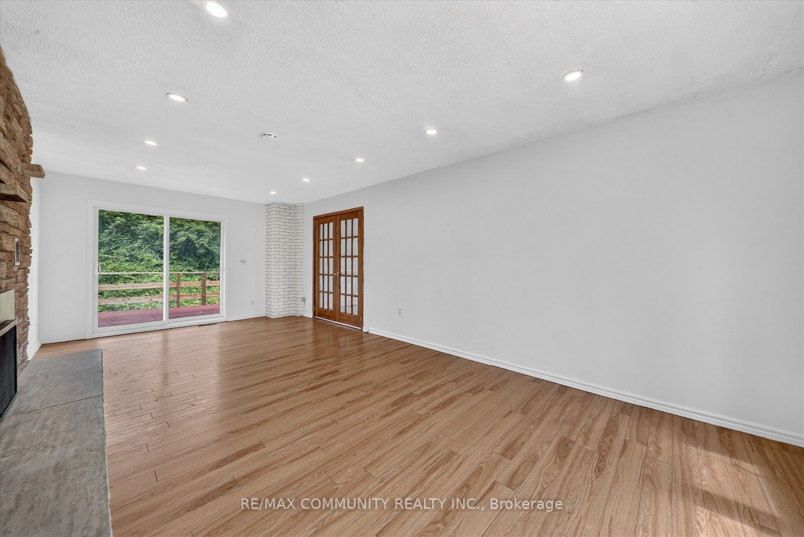 719 Old Highway 2 Property Photo 18