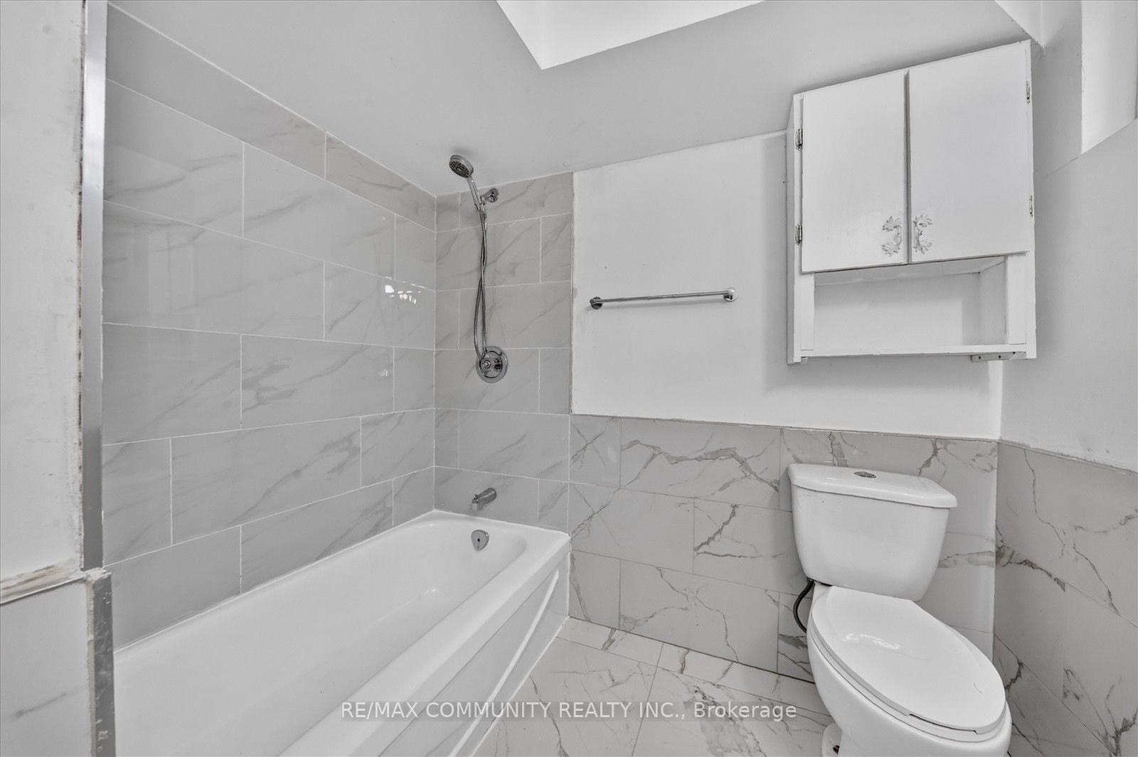 719 Old Highway 2 Property Photo 43
