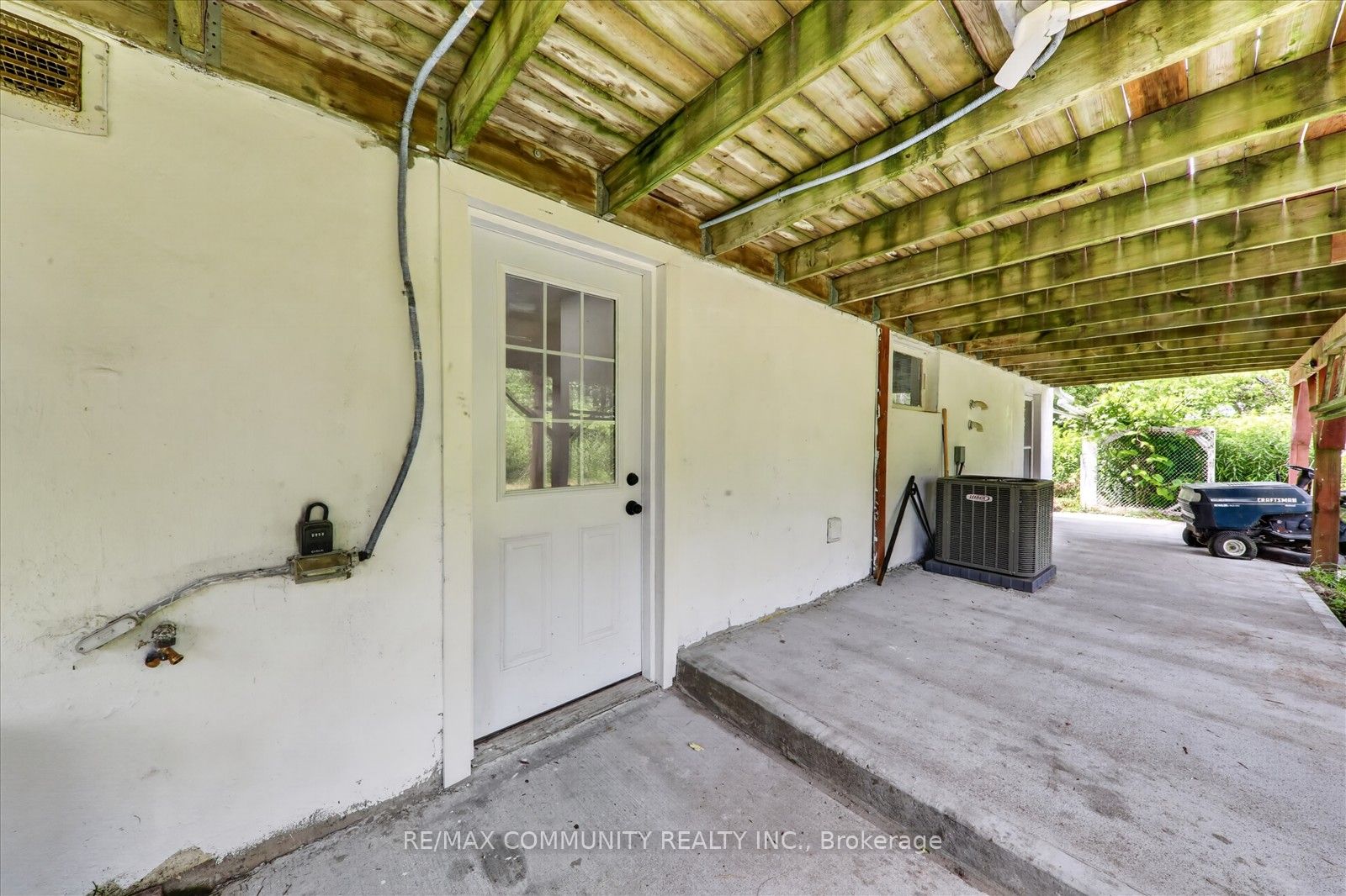 719 Old Highway 2 Property Photo 45