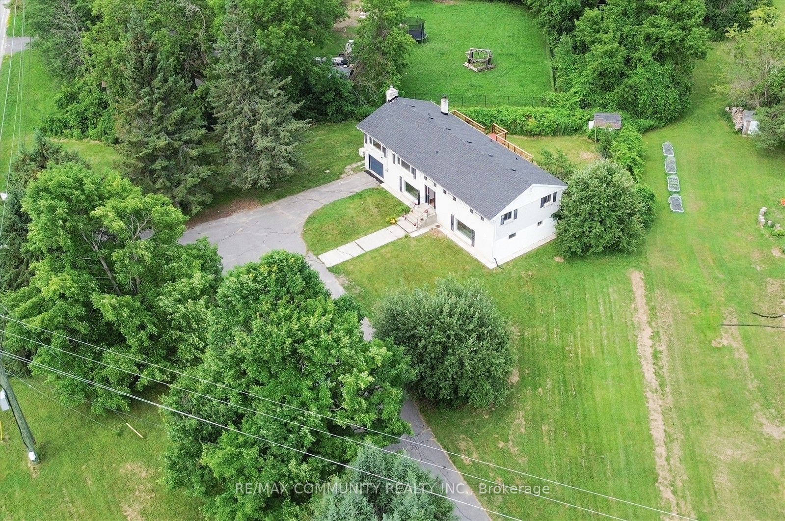 719 Old Highway 2 Property Photo 48