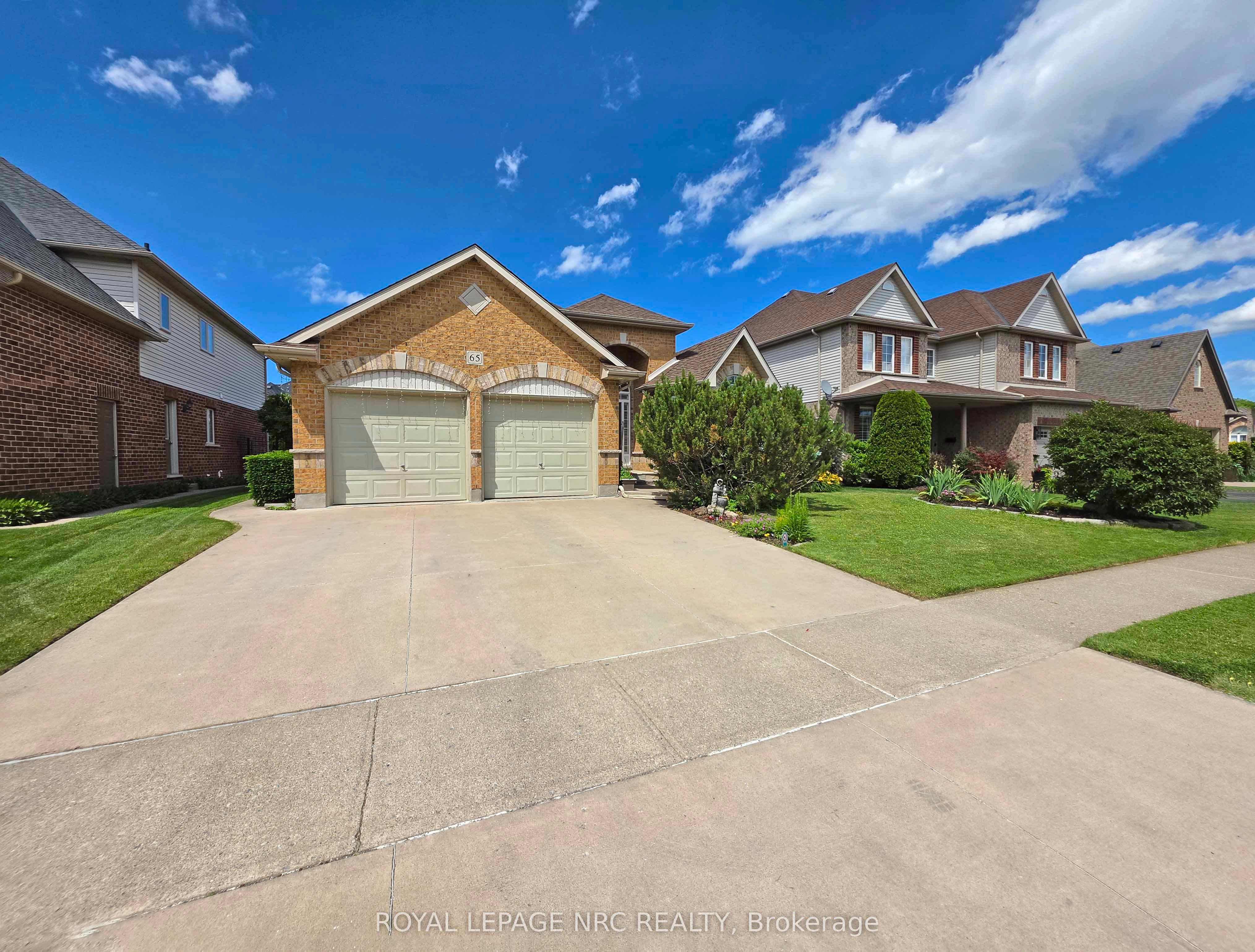 65 Mccaffery Crescent Property Photo 3