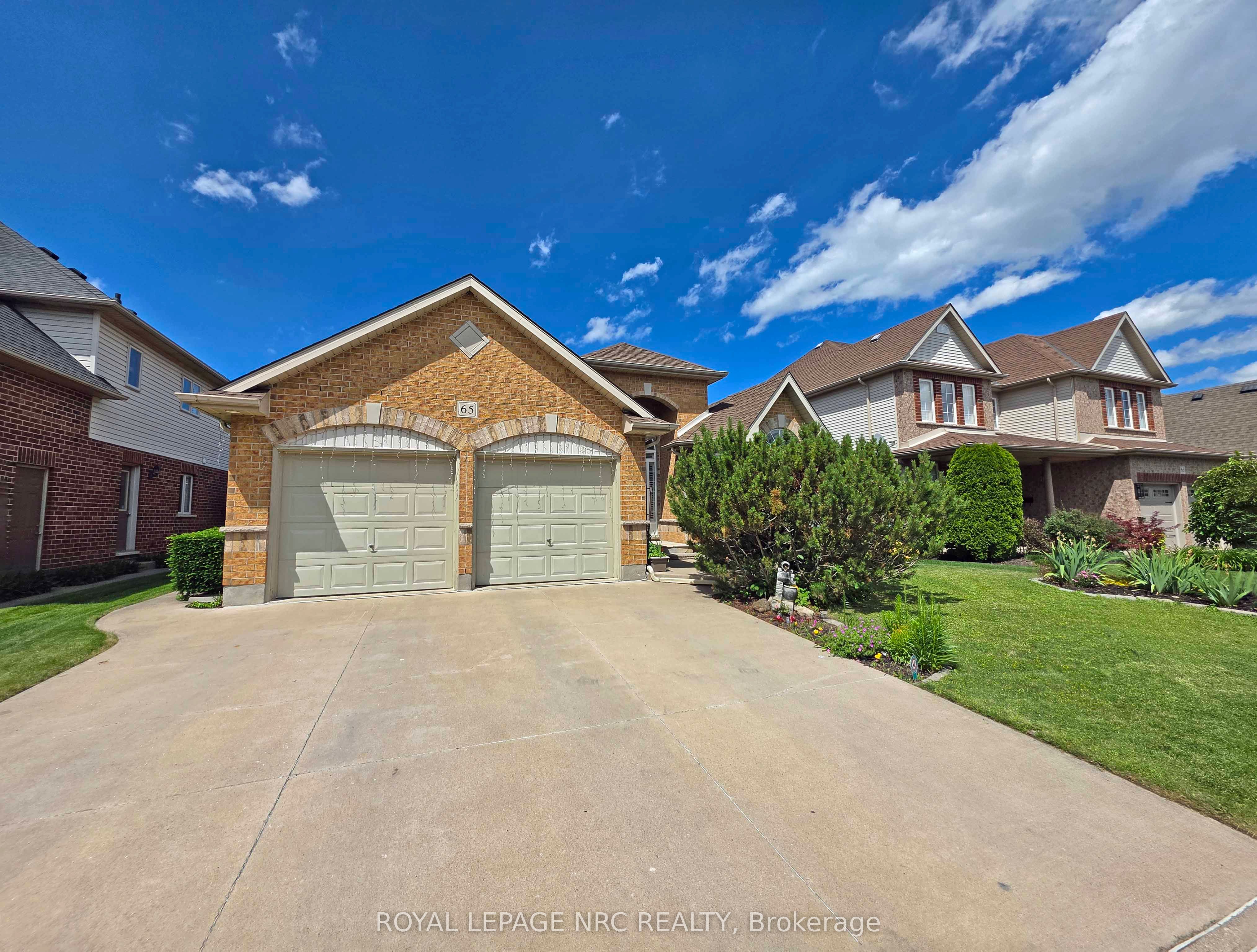65 Mccaffery Crescent Property Photo 4