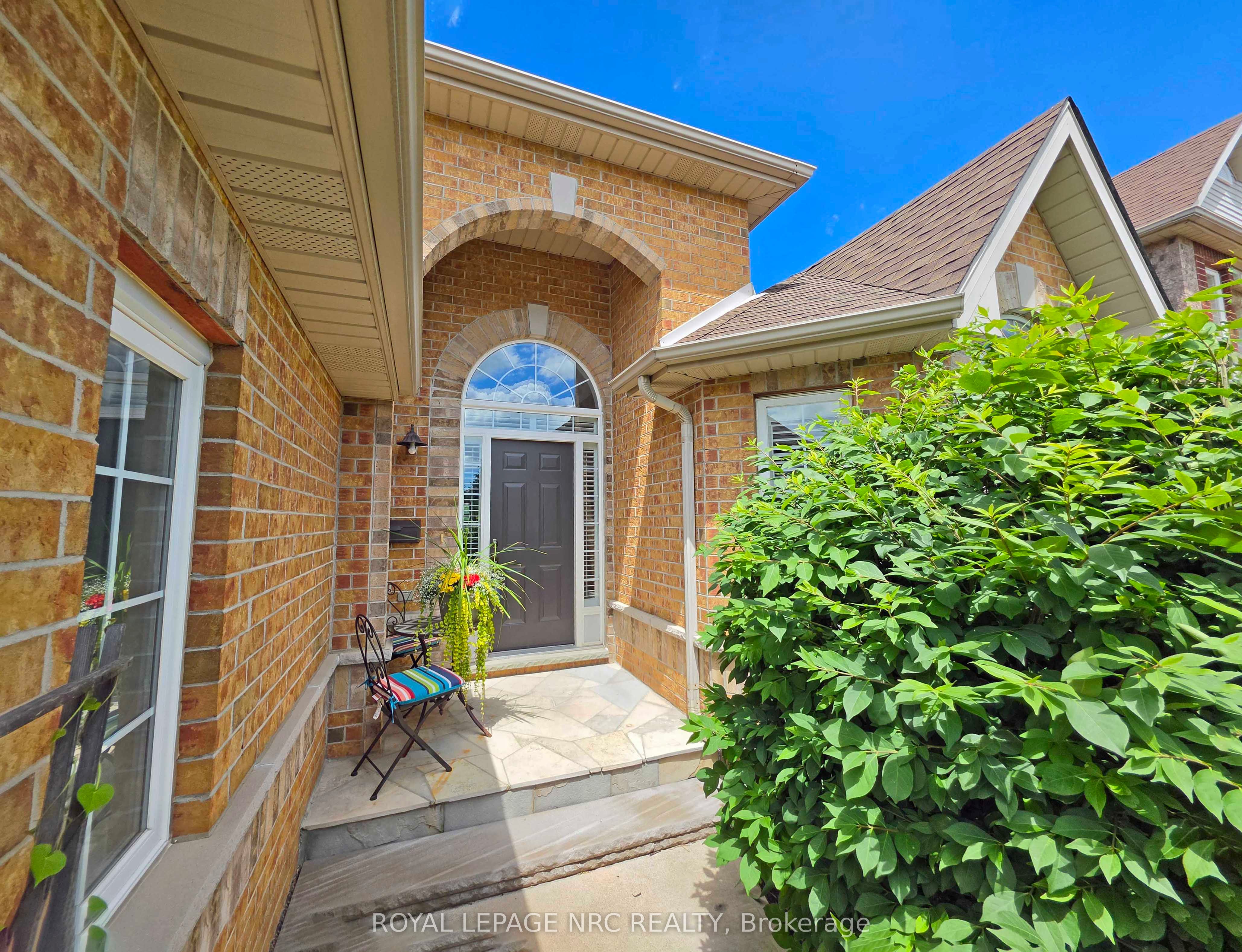65 Mccaffery Crescent Property Photo 5