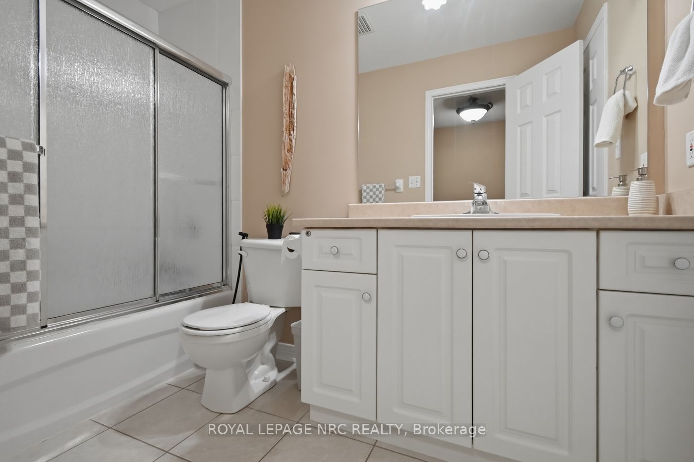 65 Mccaffery Crescent Property Photo 31