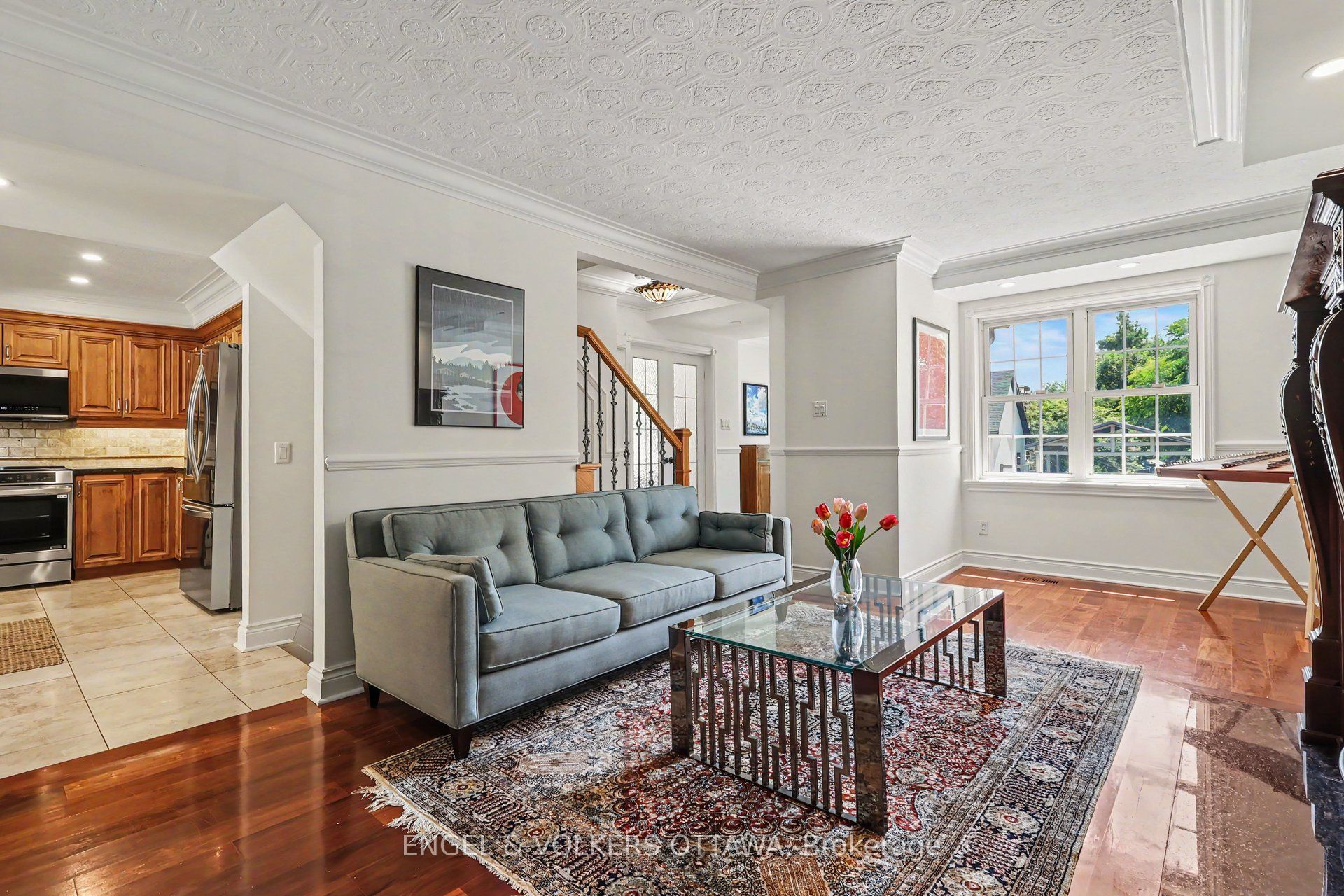 101 Ivy Crescent Property Photo 5