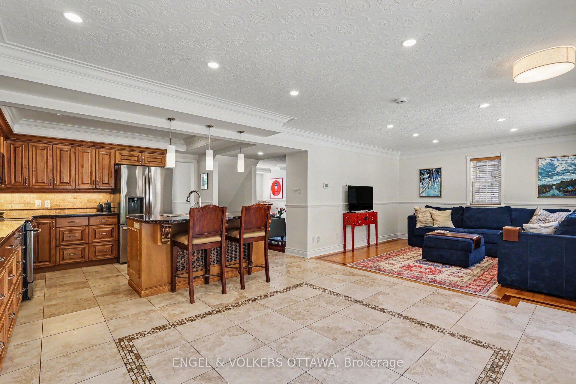 101 Ivy Crescent Property Photo 12