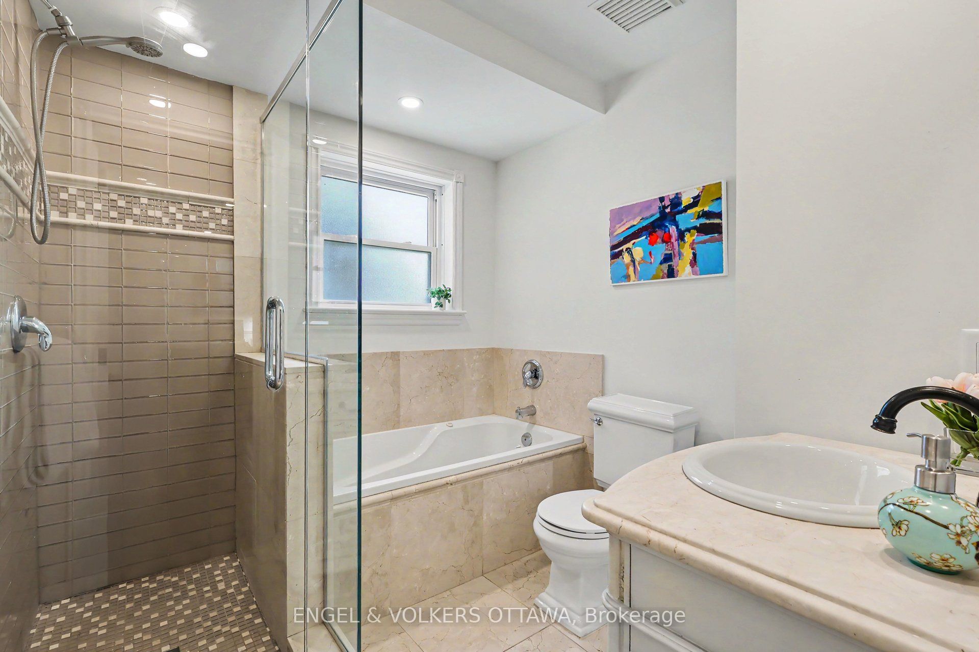 101 Ivy Crescent Property Photo 23