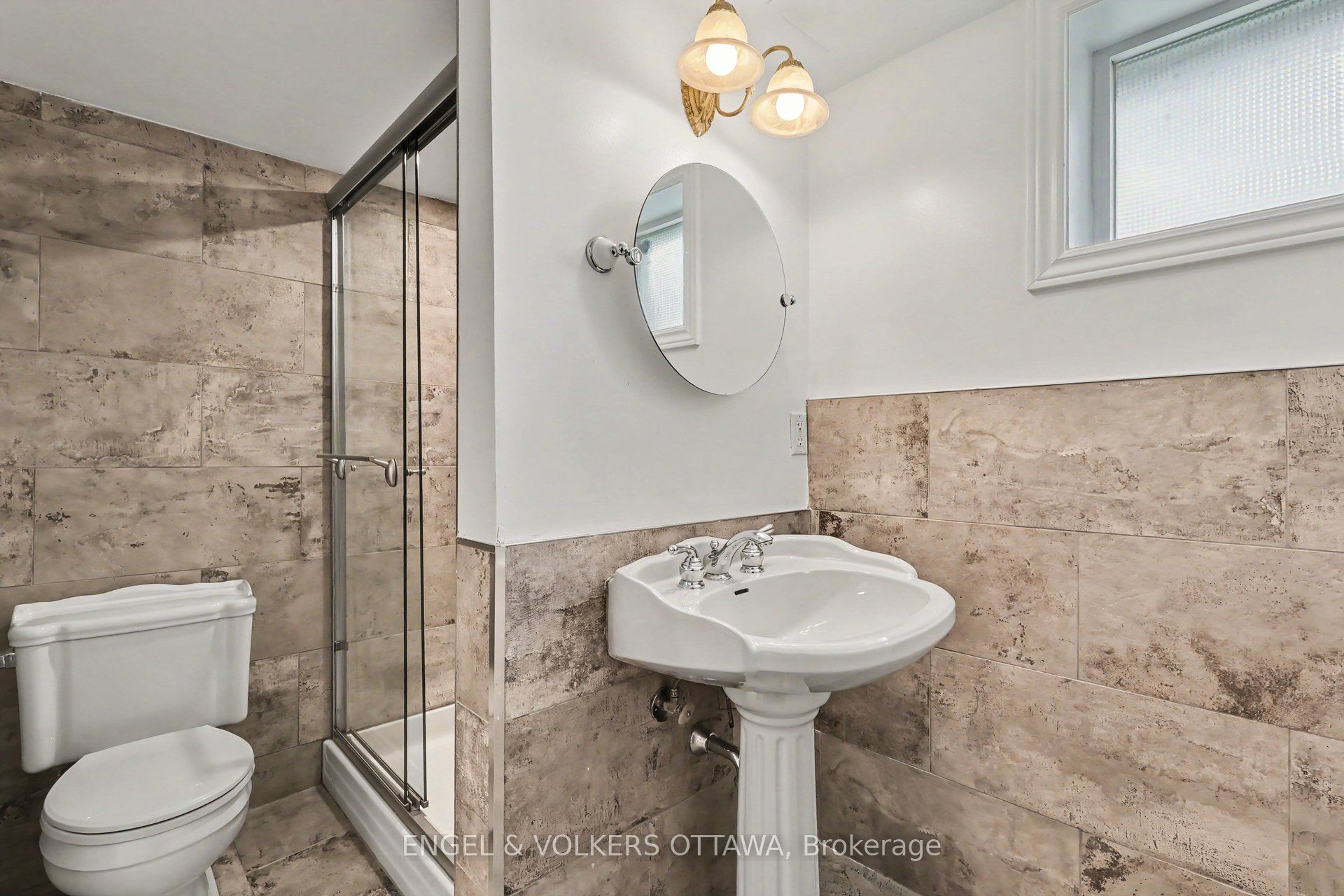 101 Ivy Crescent Property Photo 29