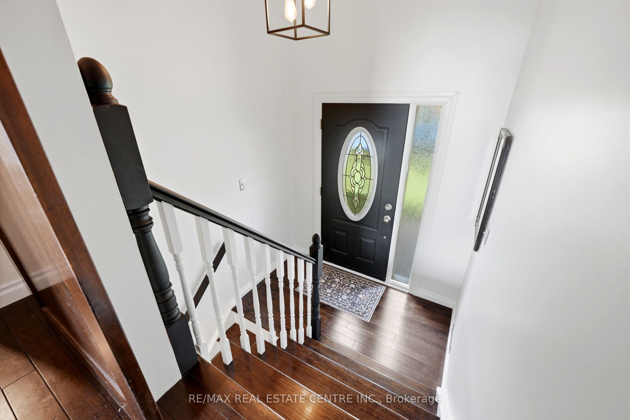 13 Douglas Crescent Property Photo 5