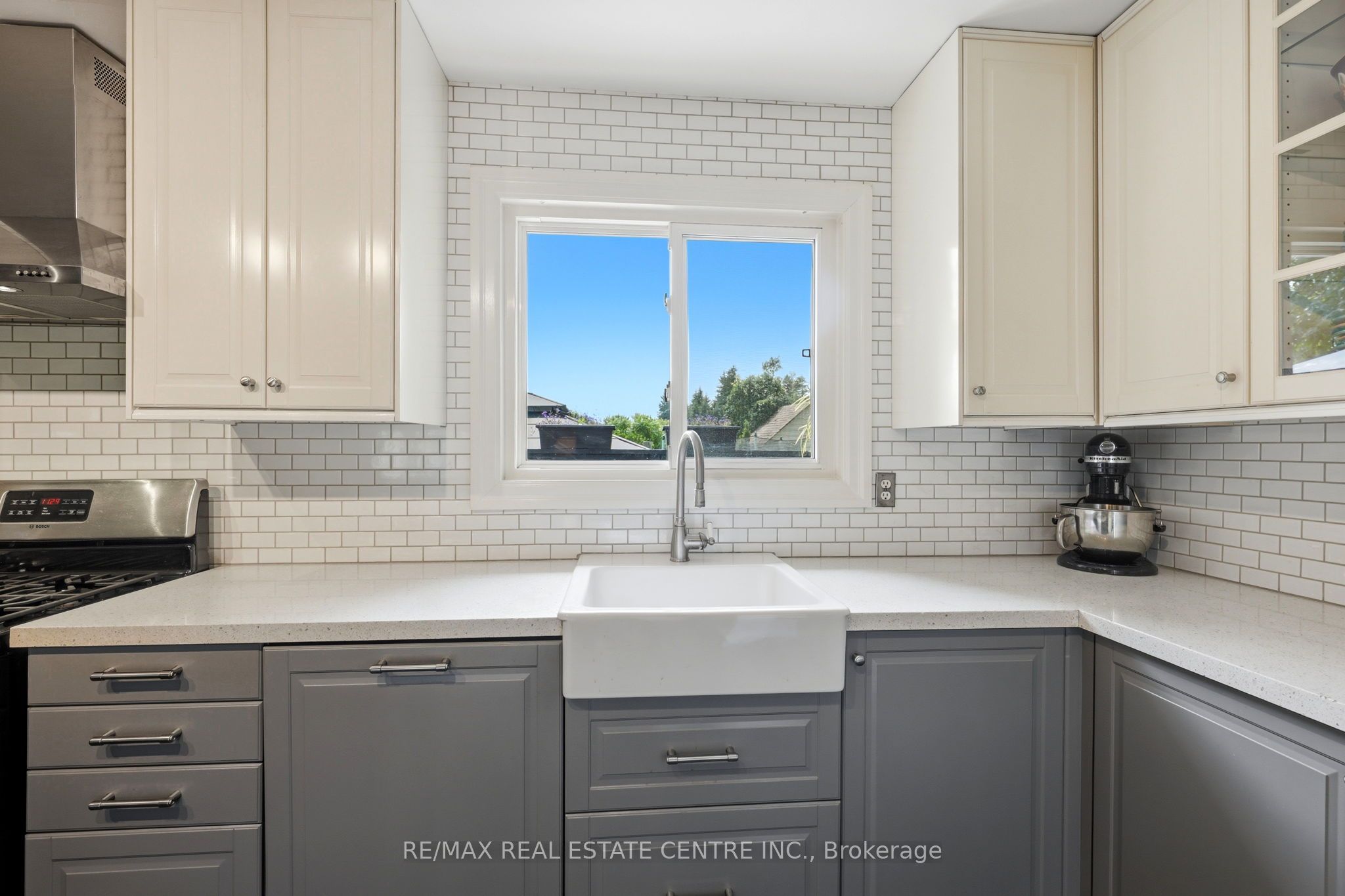 13 Douglas Crescent Property Photo 13