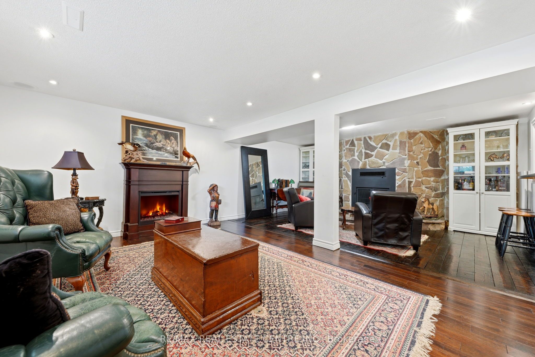 13 Douglas Crescent Property Photo 30