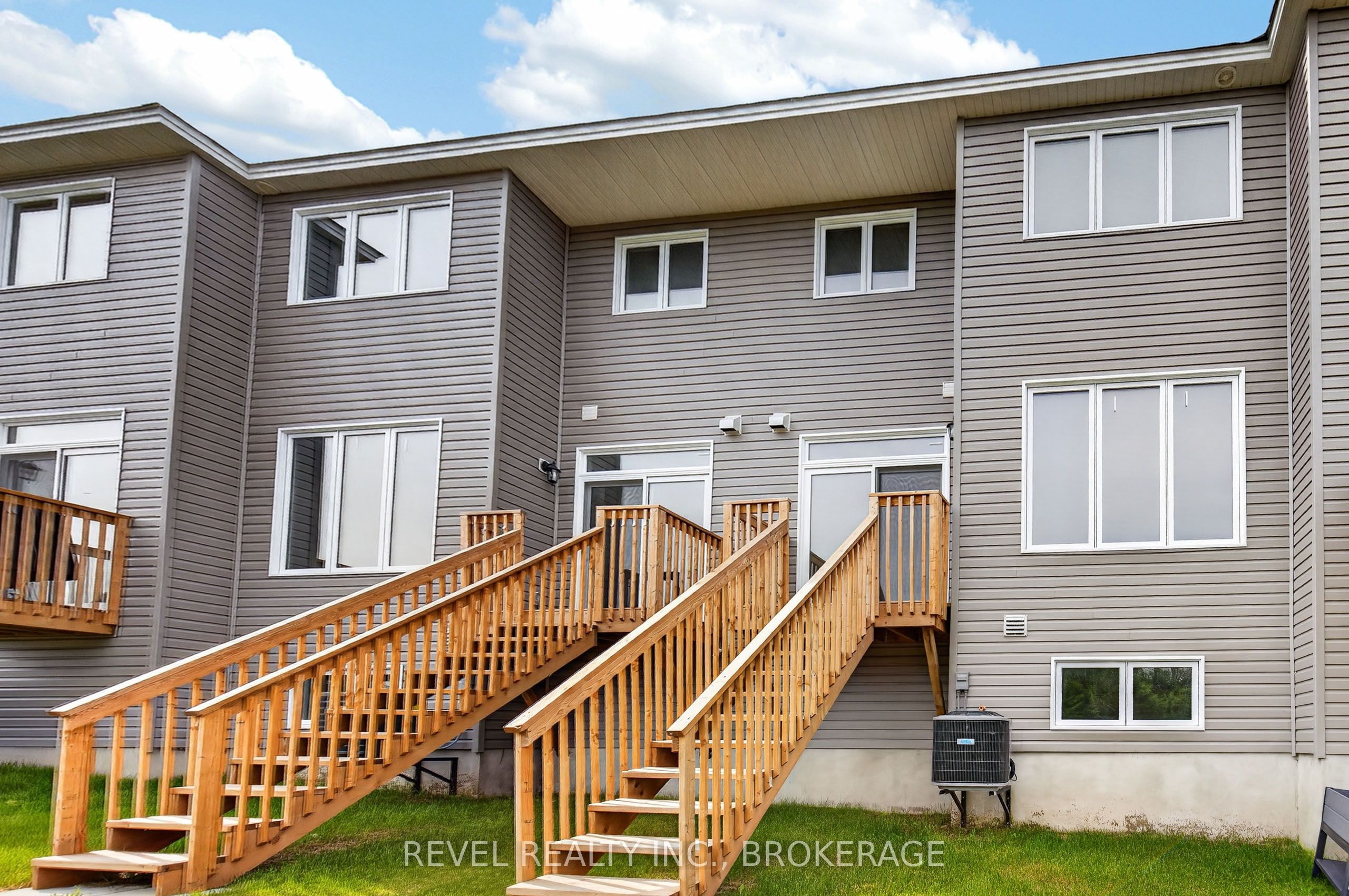 444 Buckthorn Drive Property Photo 45