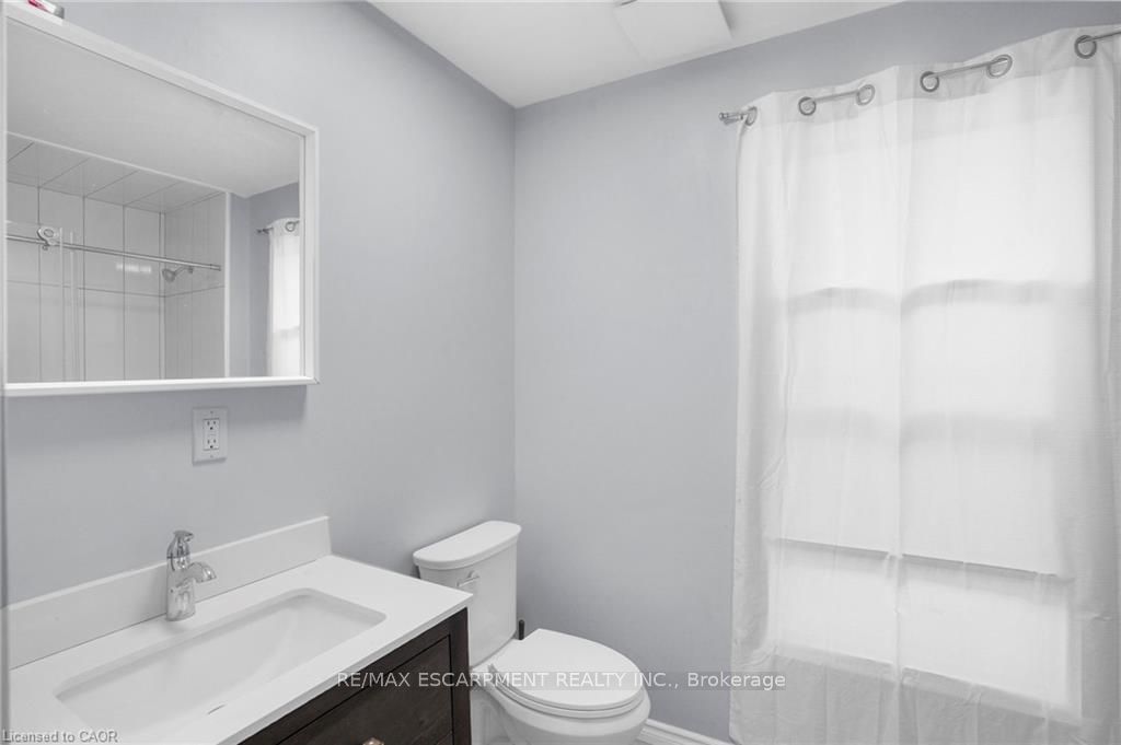 11 Wright Avenue Property Photo 13