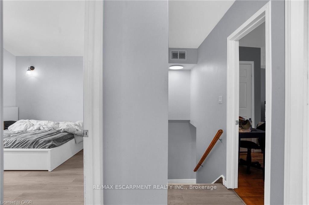 11 Wright Avenue Property Photo 15