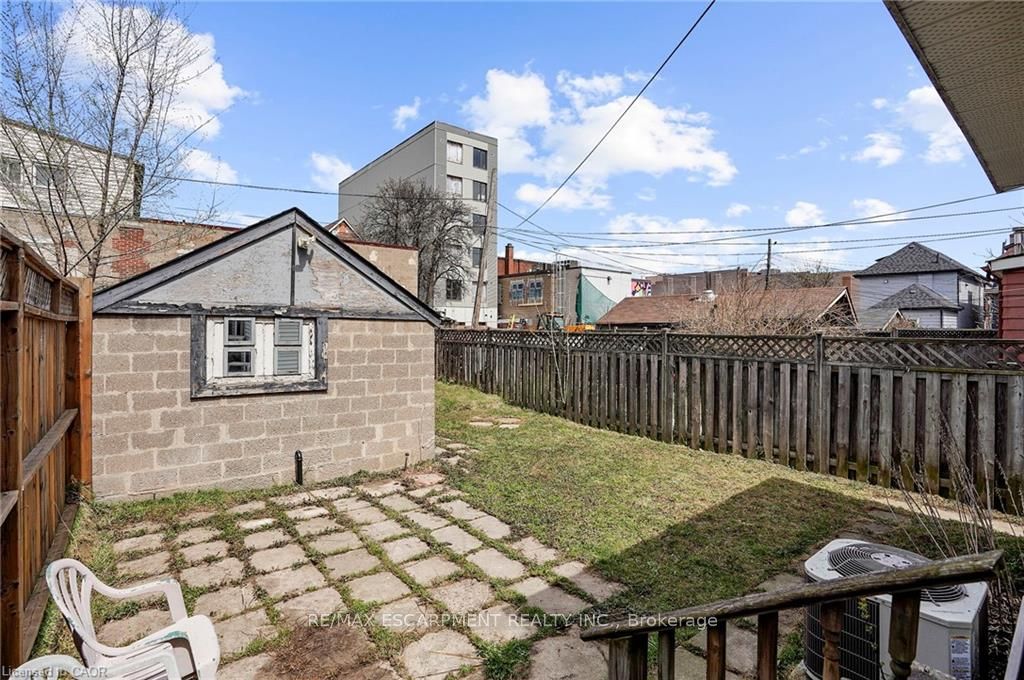 11 Wright Avenue Property Photo 19